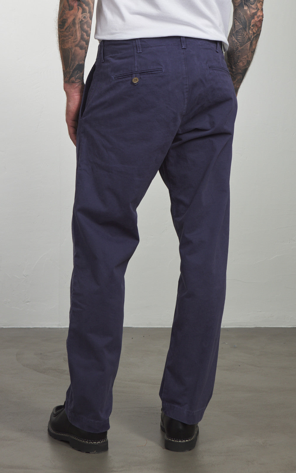 Chesapeake's Officer Chino Pant Gabardine Indigo