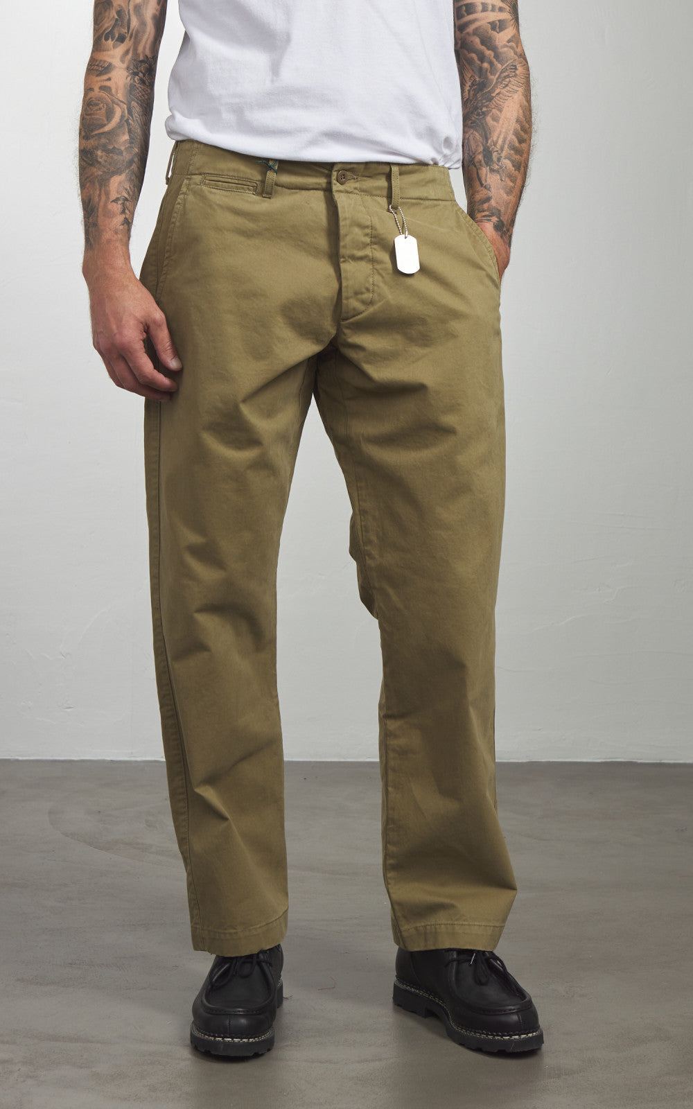 Chesapeake's Officer Chino Pant Gabardine Khaki Green