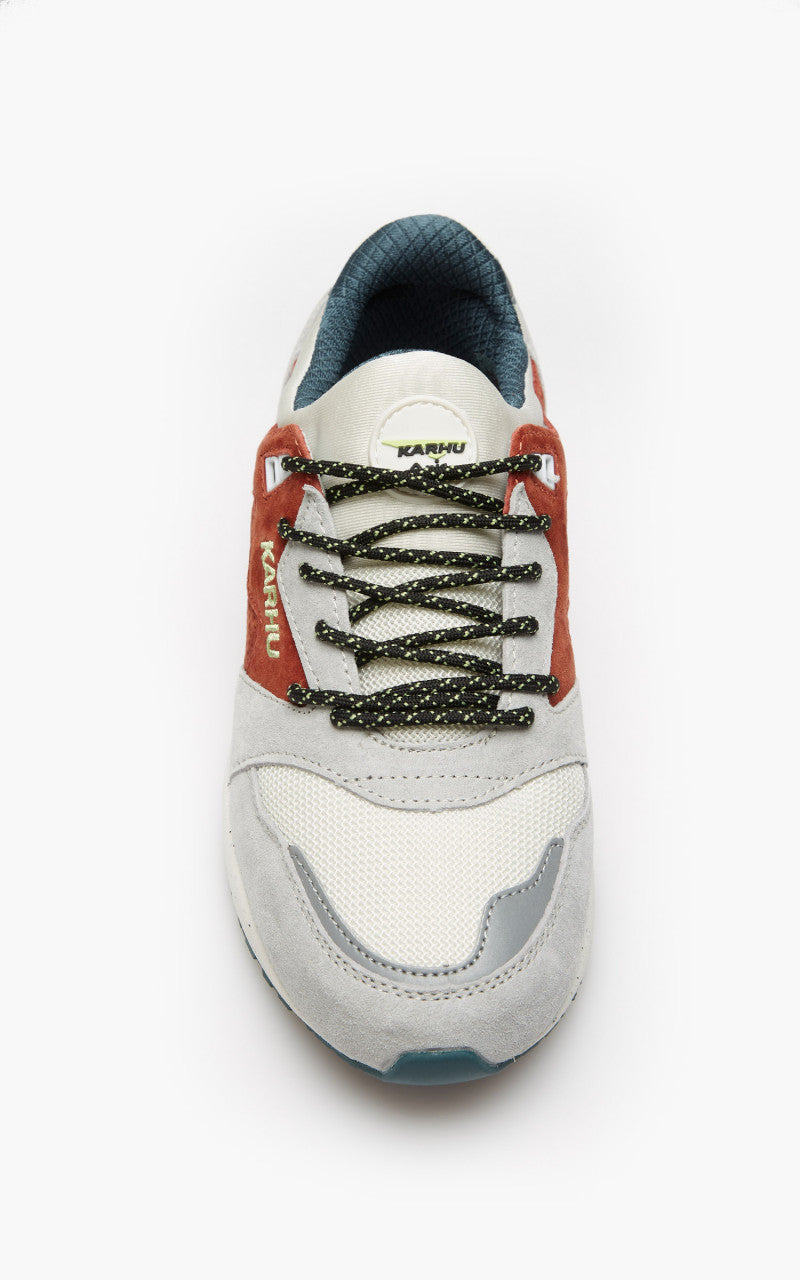 Karhu Aria 95 Dawn Blue/Hot Sauce