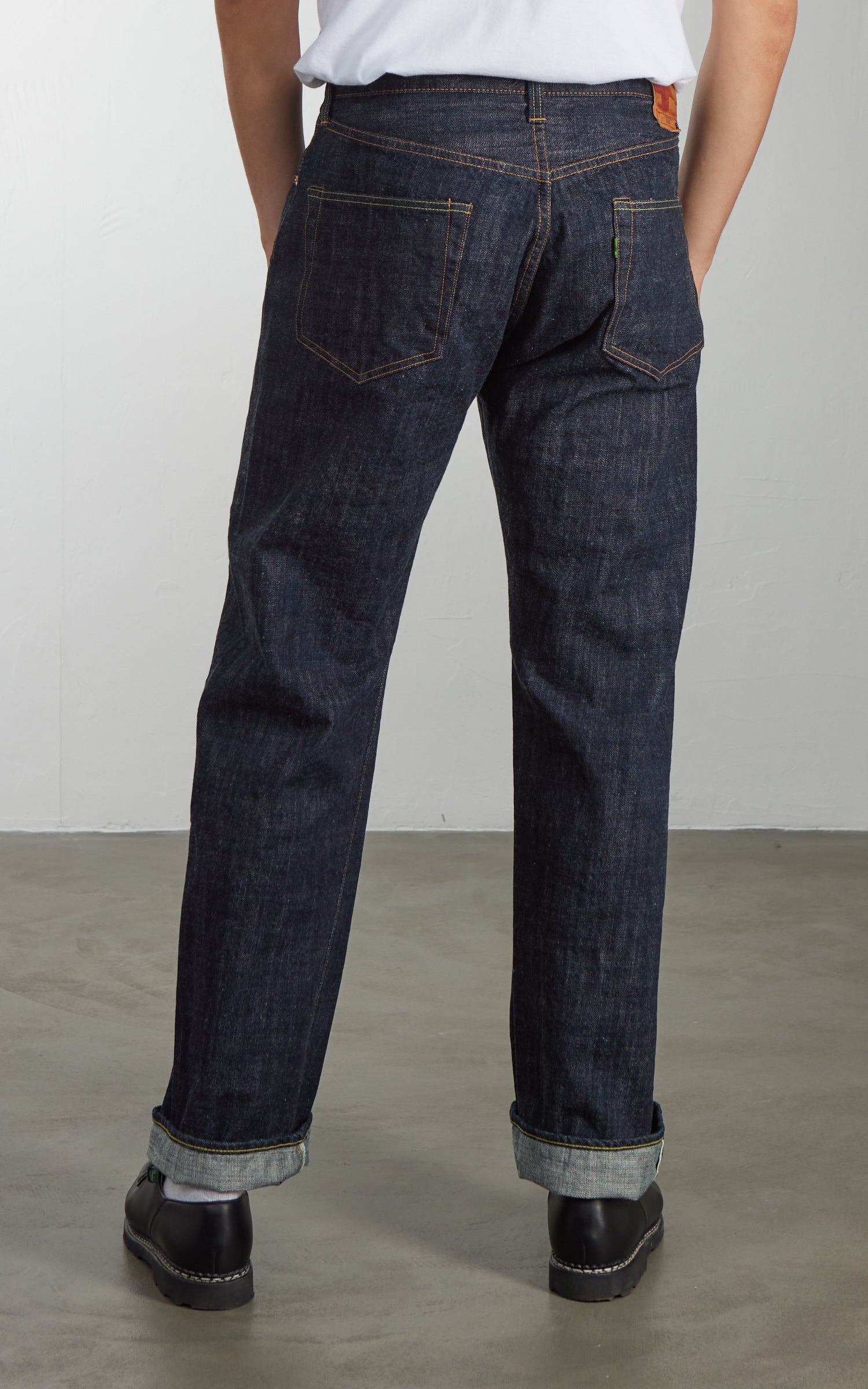 FOB Factory F143 Selvedge Denim Straight 5P Rinsed Indigo