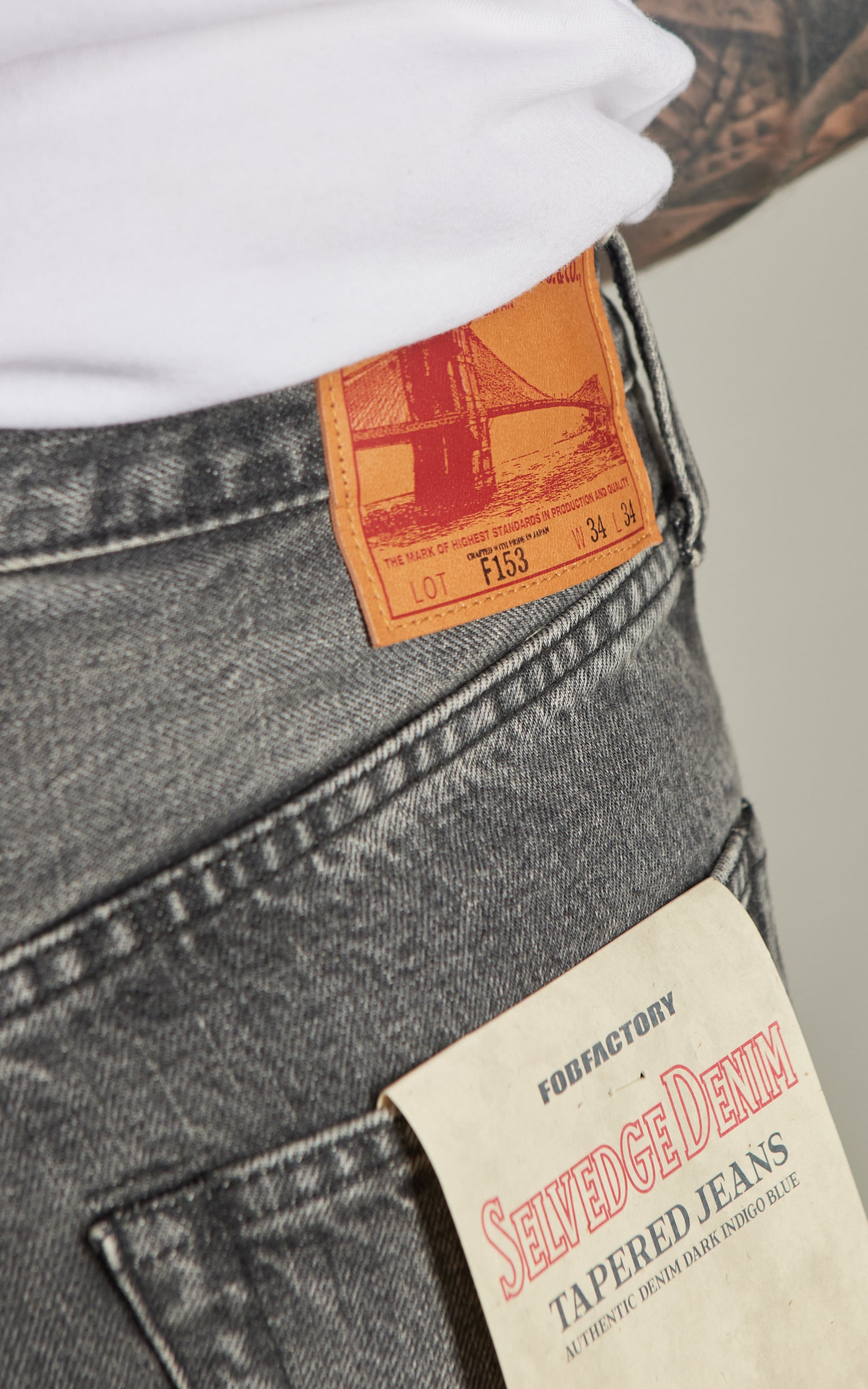 FOB Factory F153 Selvedge Denim Tapered 5P Used Wash Black