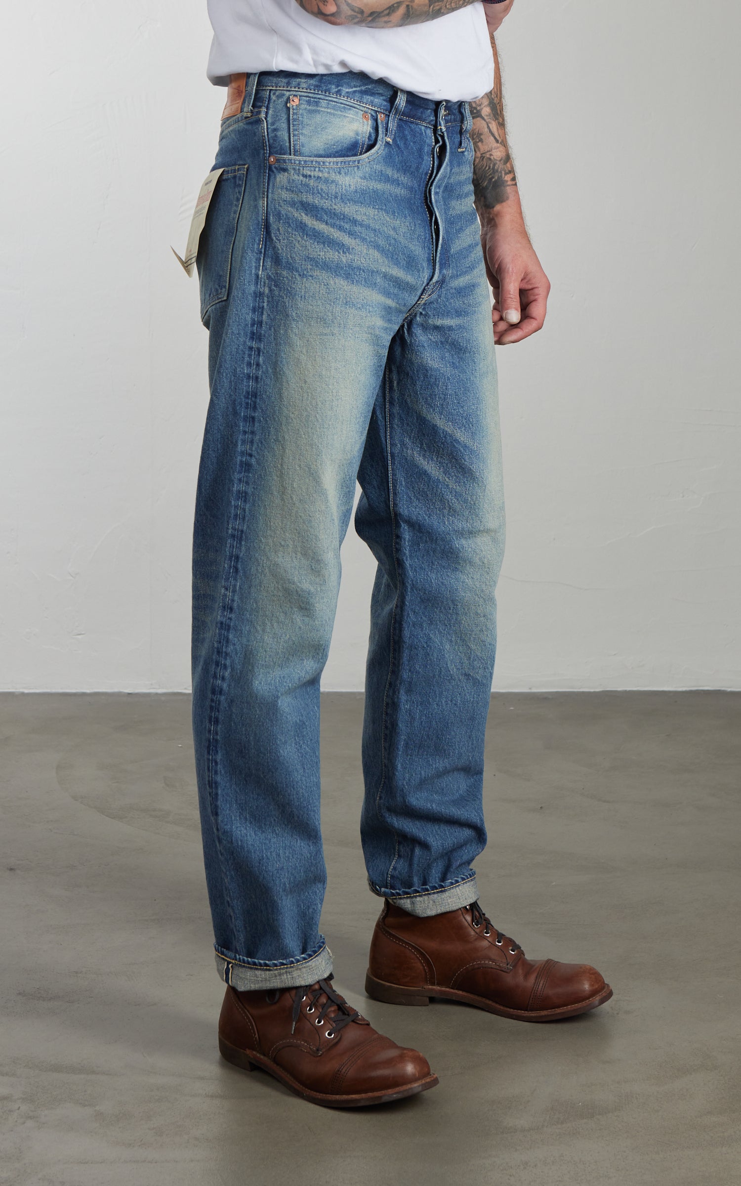 FOB Factory F153 Selvedge Denim Tapered 5P Used Wash Blue