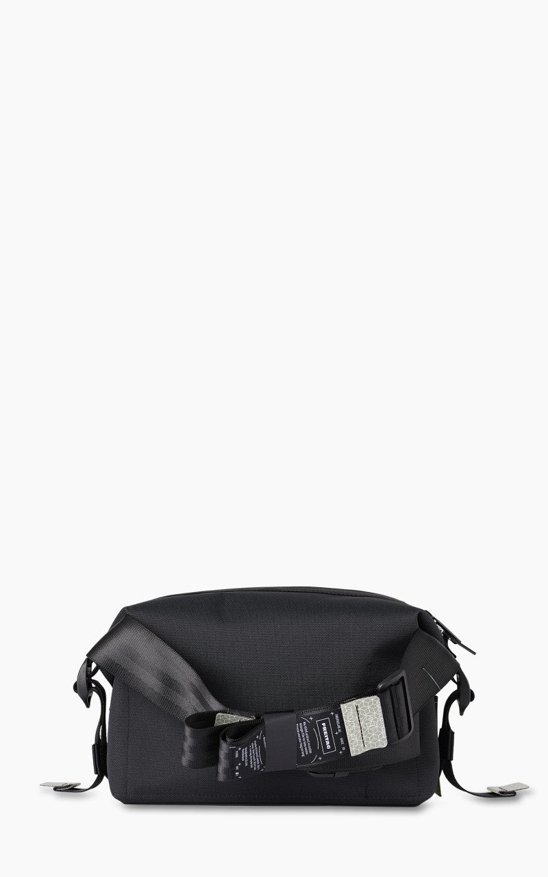 Freitag F670 Warren Crossbody Medium Black 17-1