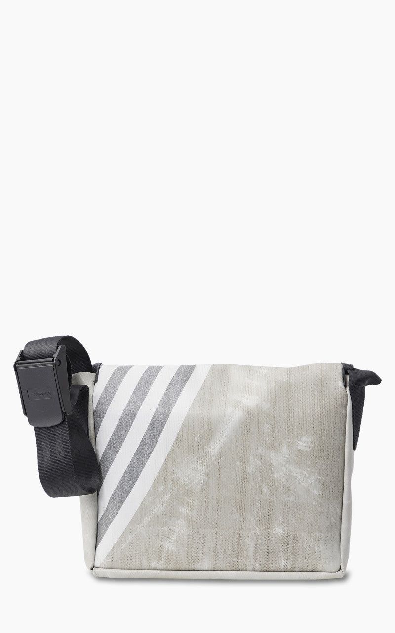 Freitag F11 Lassie Messenger Bag Classic S Silver 20-2