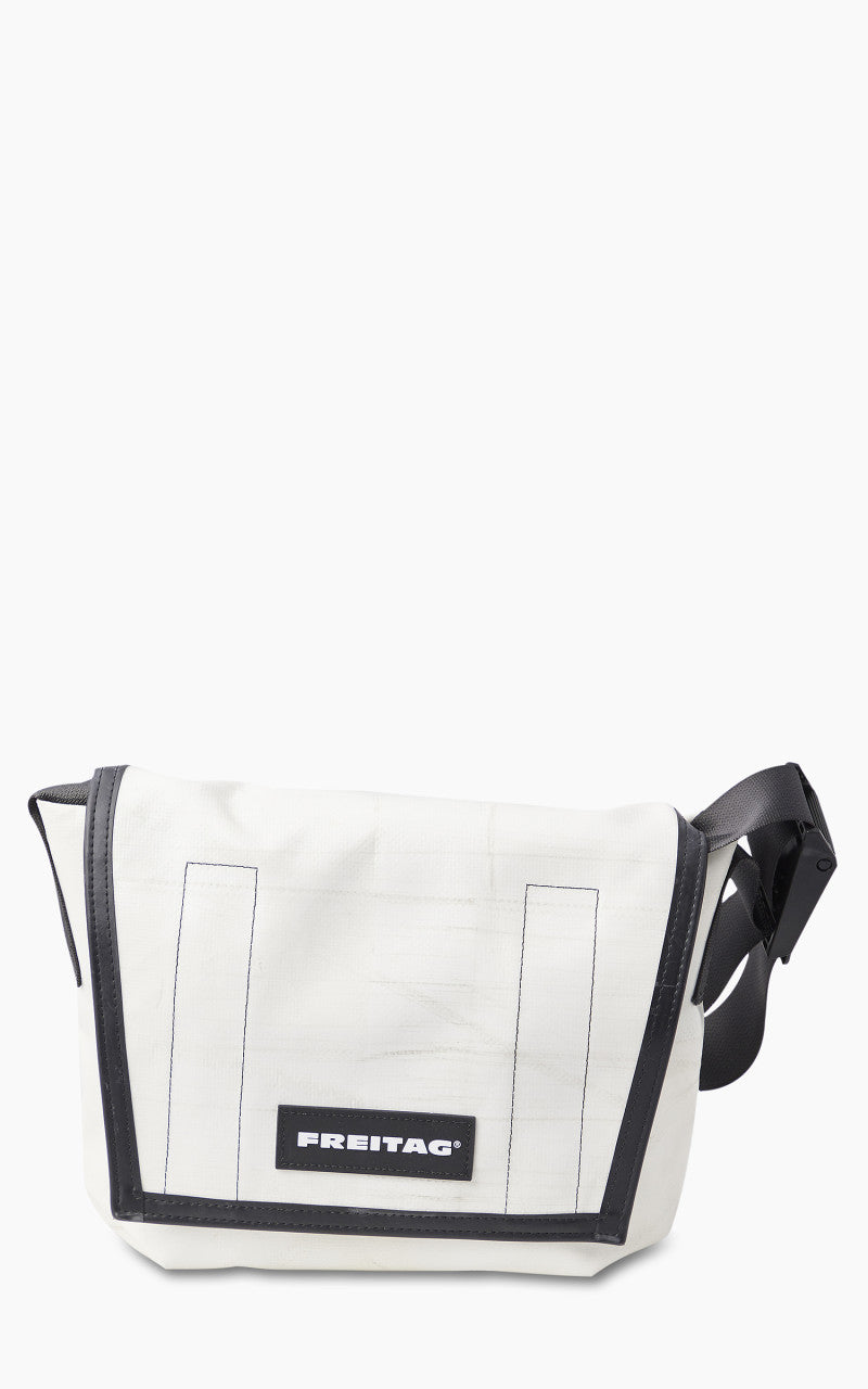 Freitag F11 Lassie Messenger Bag Classic S White 20-2