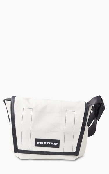 Freitag F11 Lassie Messenger Bag Classic S White 20-2