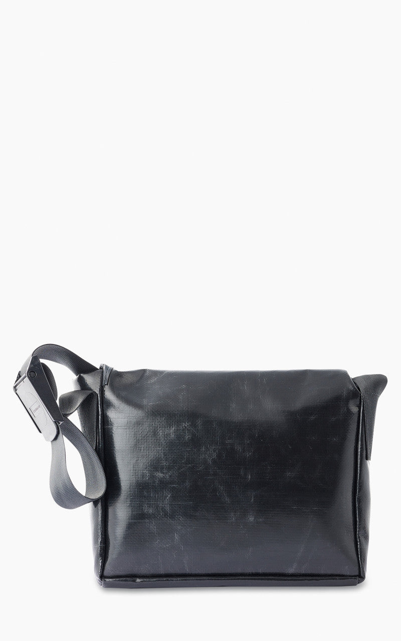 Freitag F11 Lassie Messenger Bag Classic S Black 15-3