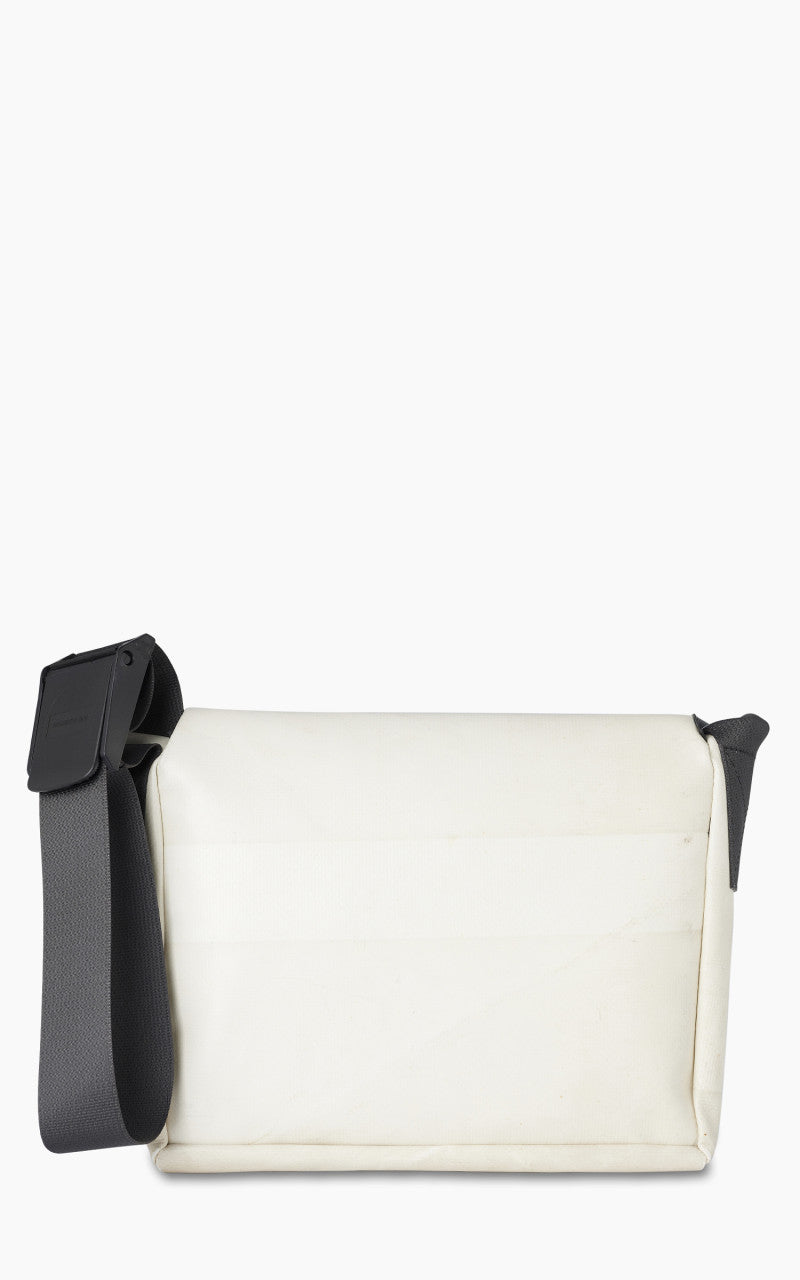 Freitag F11 Lassie Messenger Bag Classic S White 18-1