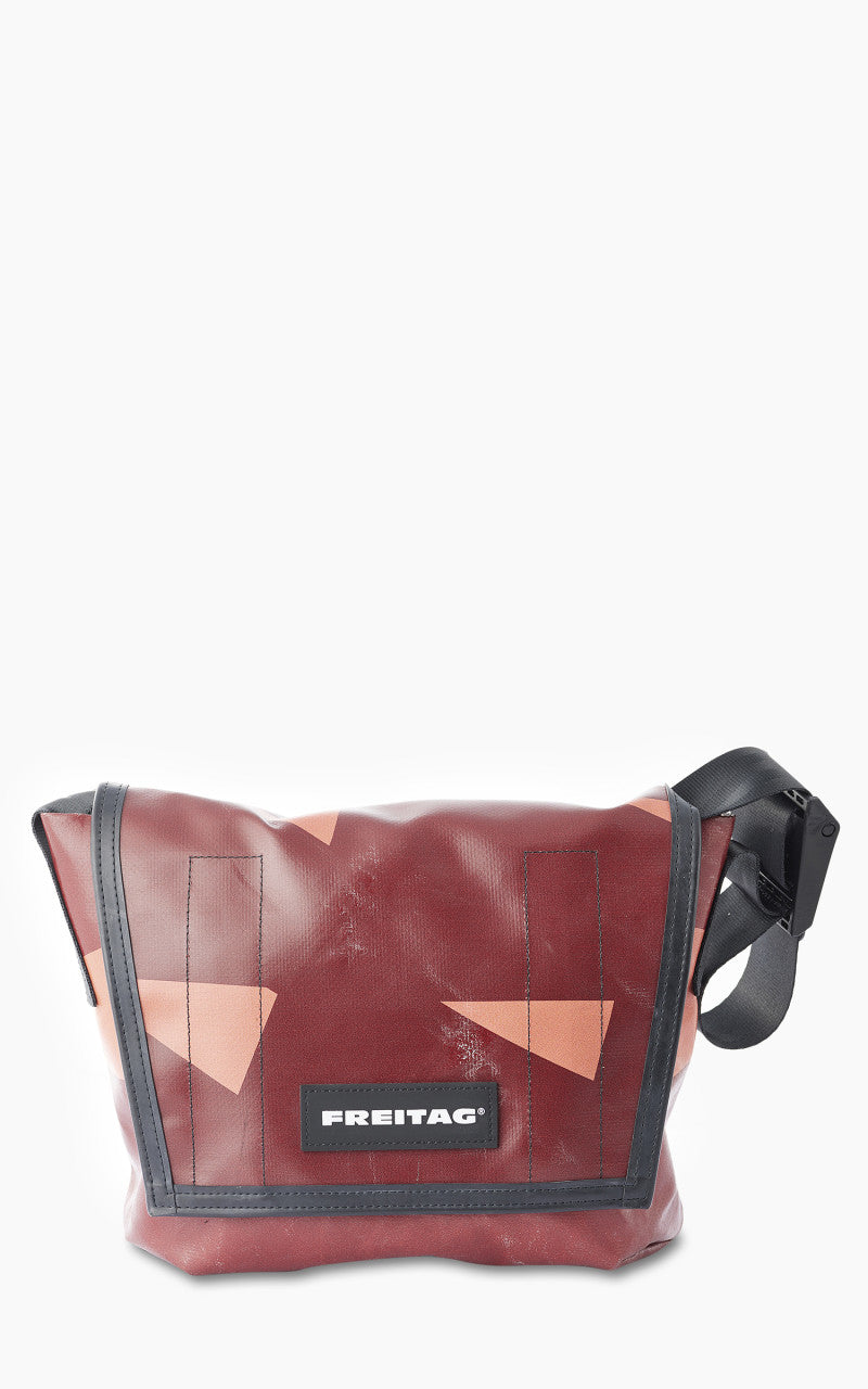 Freitag F11 Lassie Messenger Bag Classic S Red 15-3