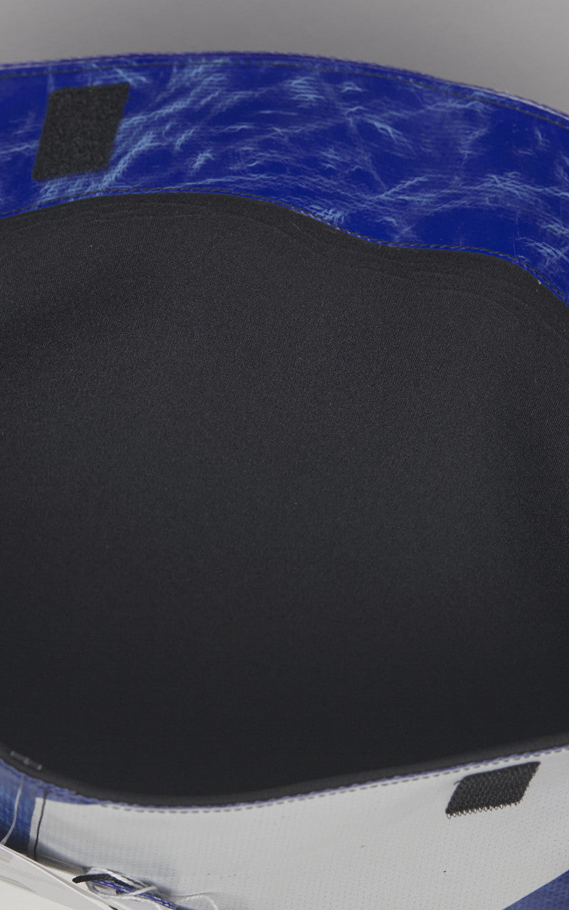 Freitag F411 Sleeve Padded Laptop Envelope 13"/14" Blue 23-3