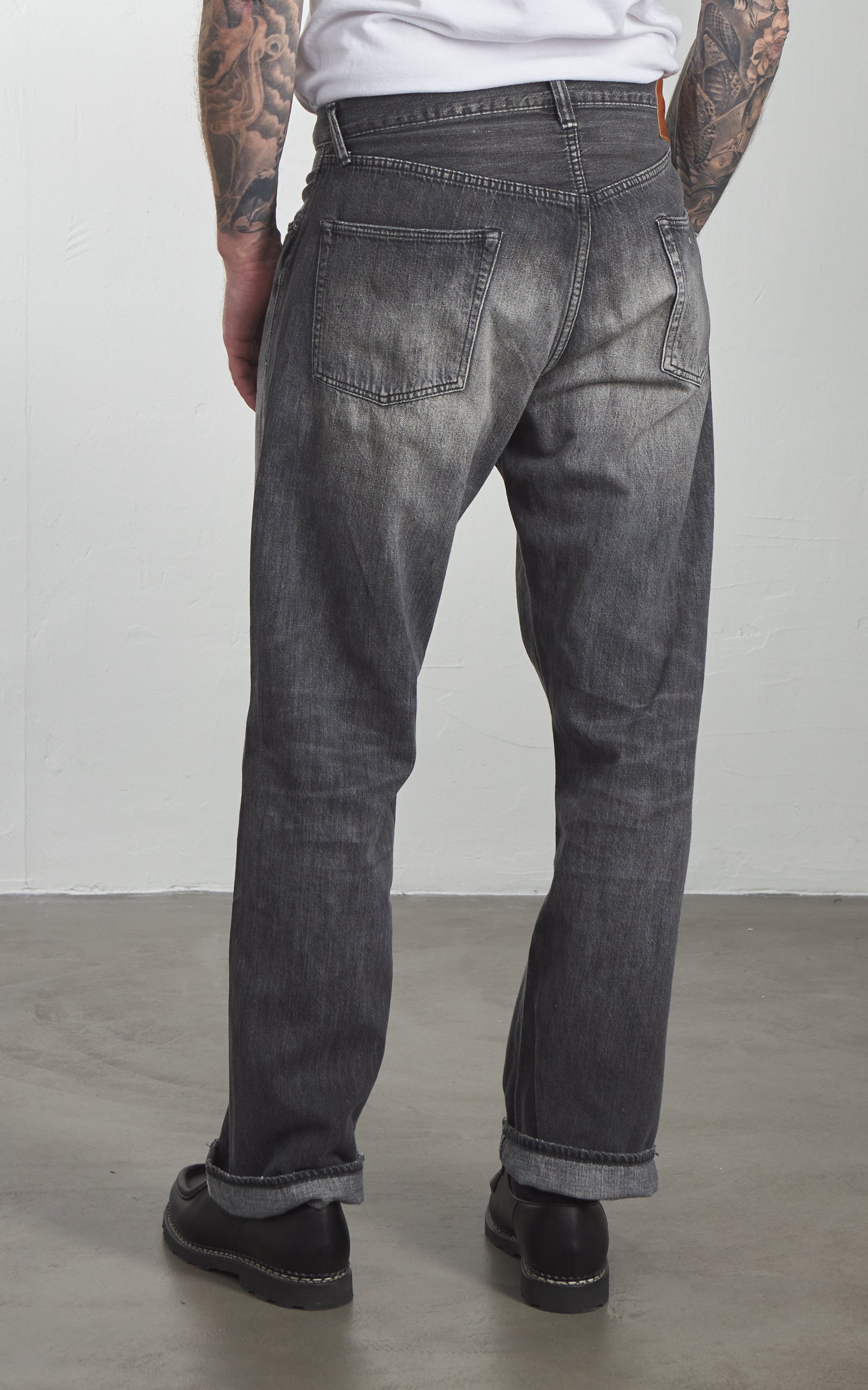 Fullcount 0105BKSSHW Wide Super Smooth Selvedge Denim Dartford Black