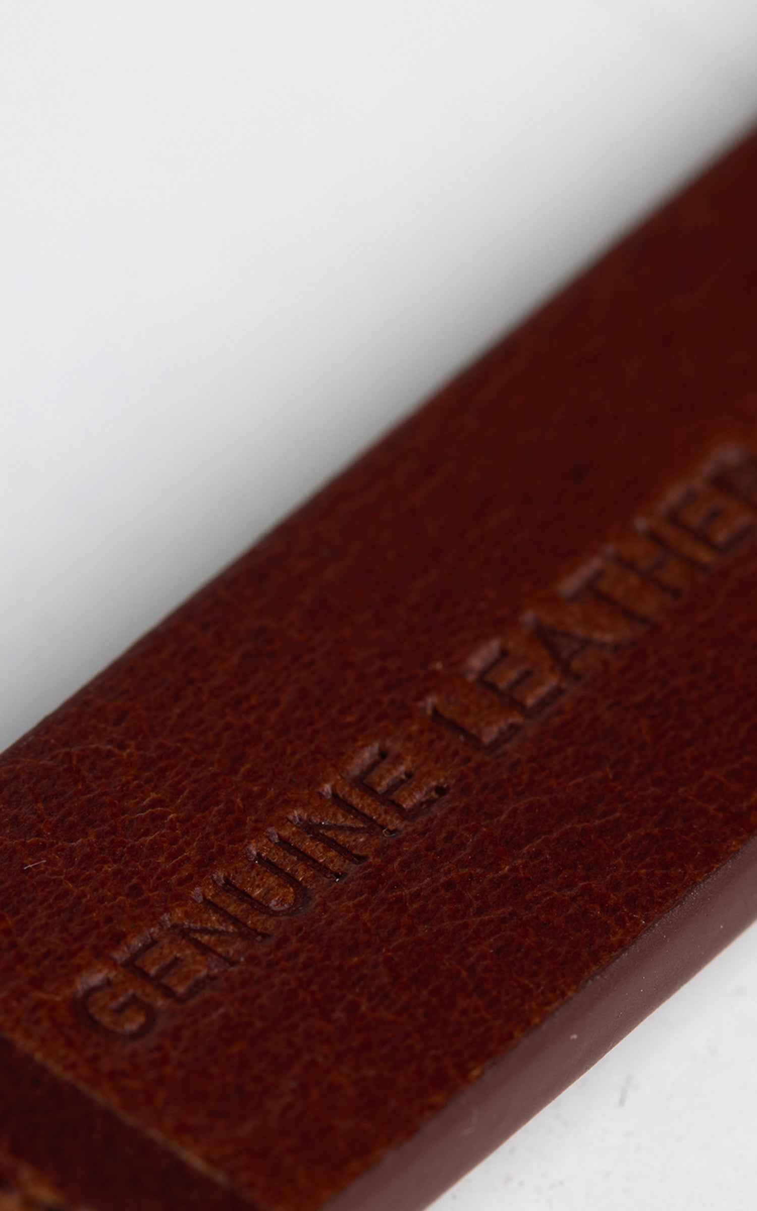 M.R.M.W. Lawrence Janbiya Leather Black