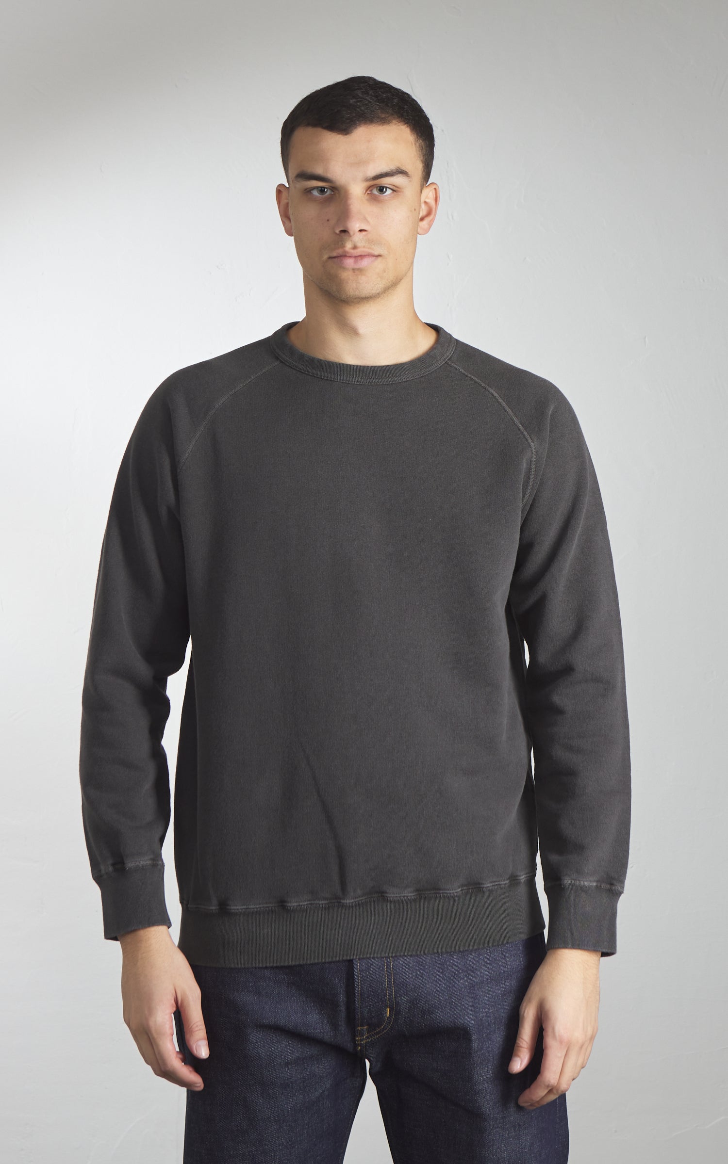 Good On Raglan Crew Sweatshirt P-Black