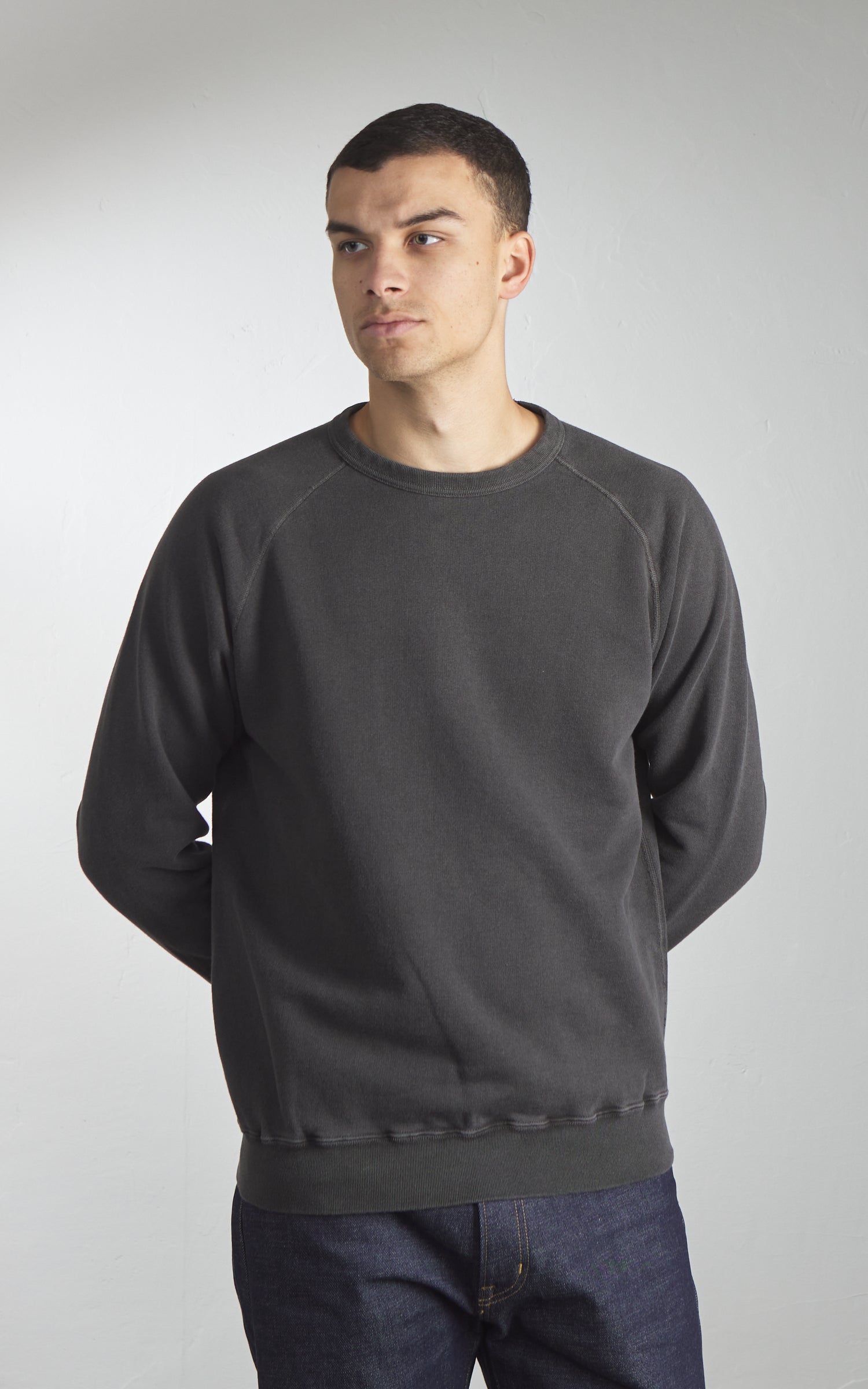 Good On Raglan Crew Sweatshirt P-Black