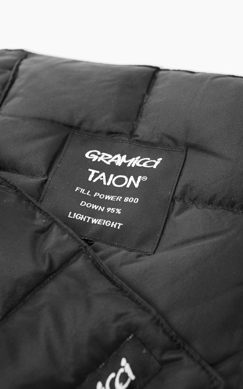 Gramicci x Taion Down Scarf Black