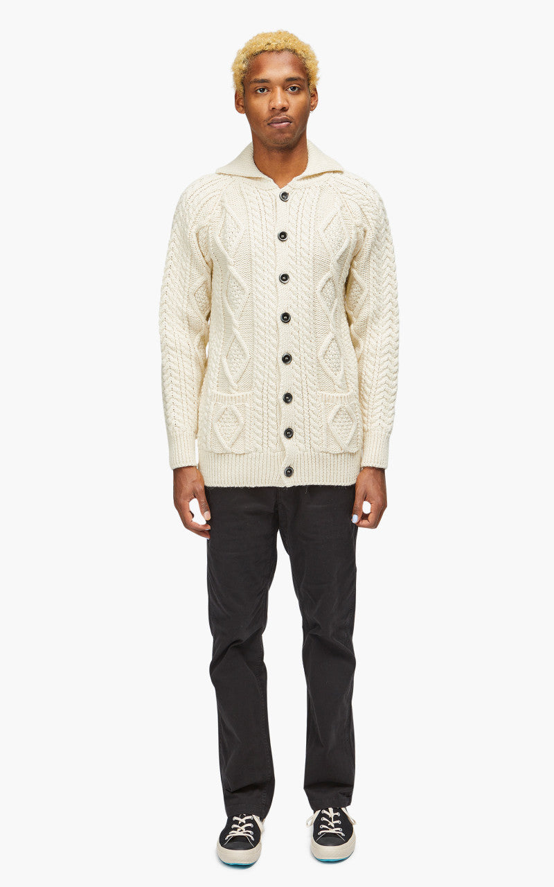 Howlin' A Winter Affair Ecru