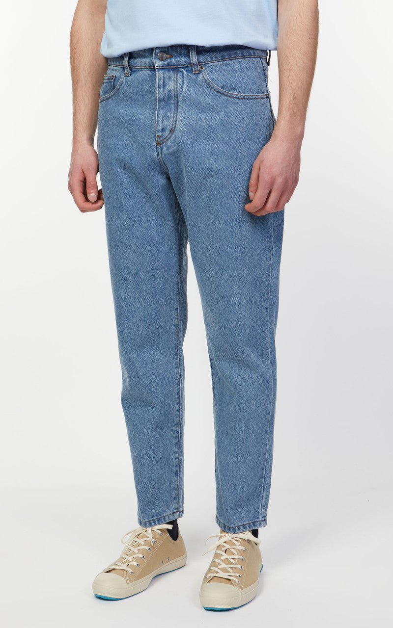 AMI Paris Tapered Fit Jeans 448 Bleach