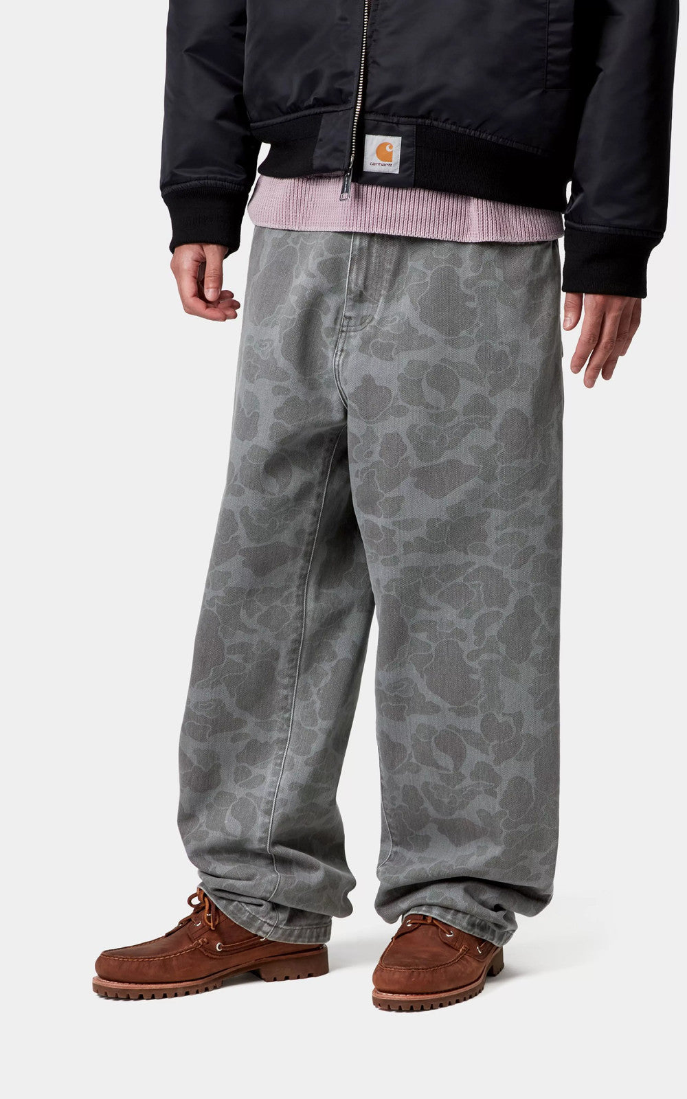 Carhartt WIP Duck Landon Pant Maitland Camo Duck Denim Heavy Bleach Wash Black