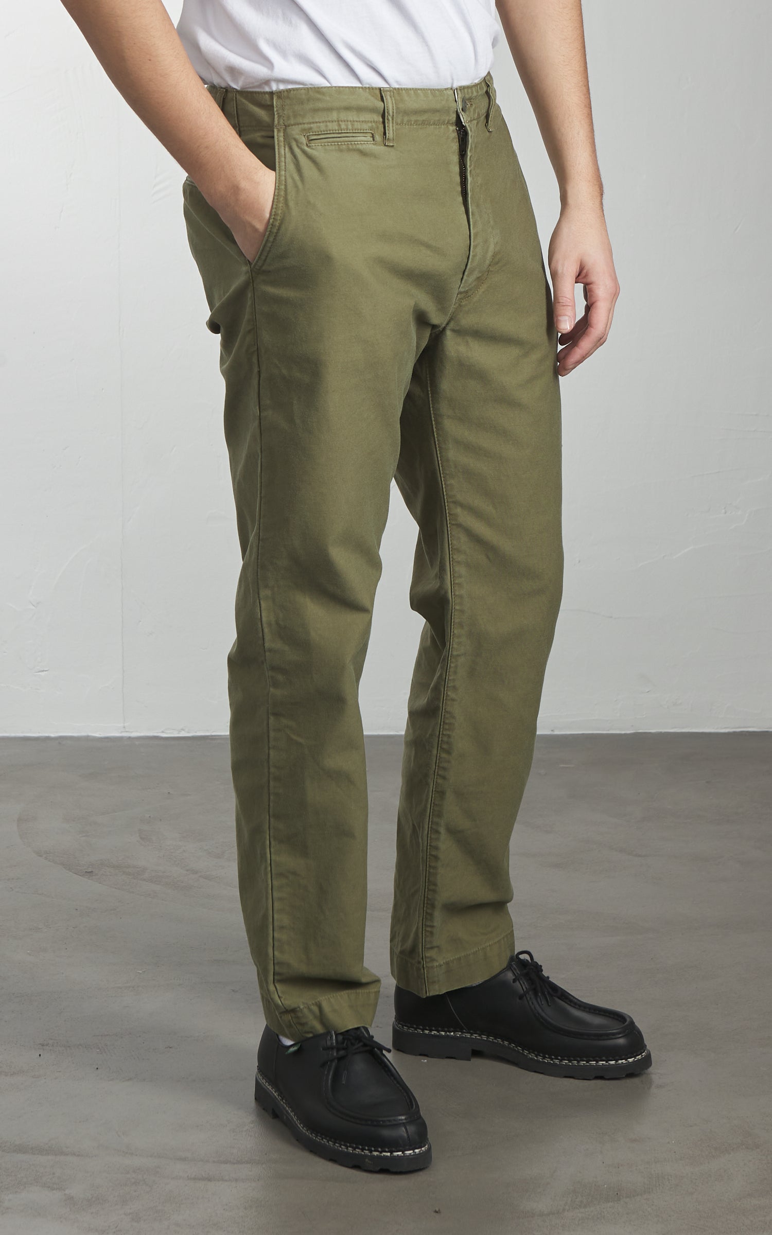 Japan Blue JBPT1026 Regular Fit Trouser Olive Drab