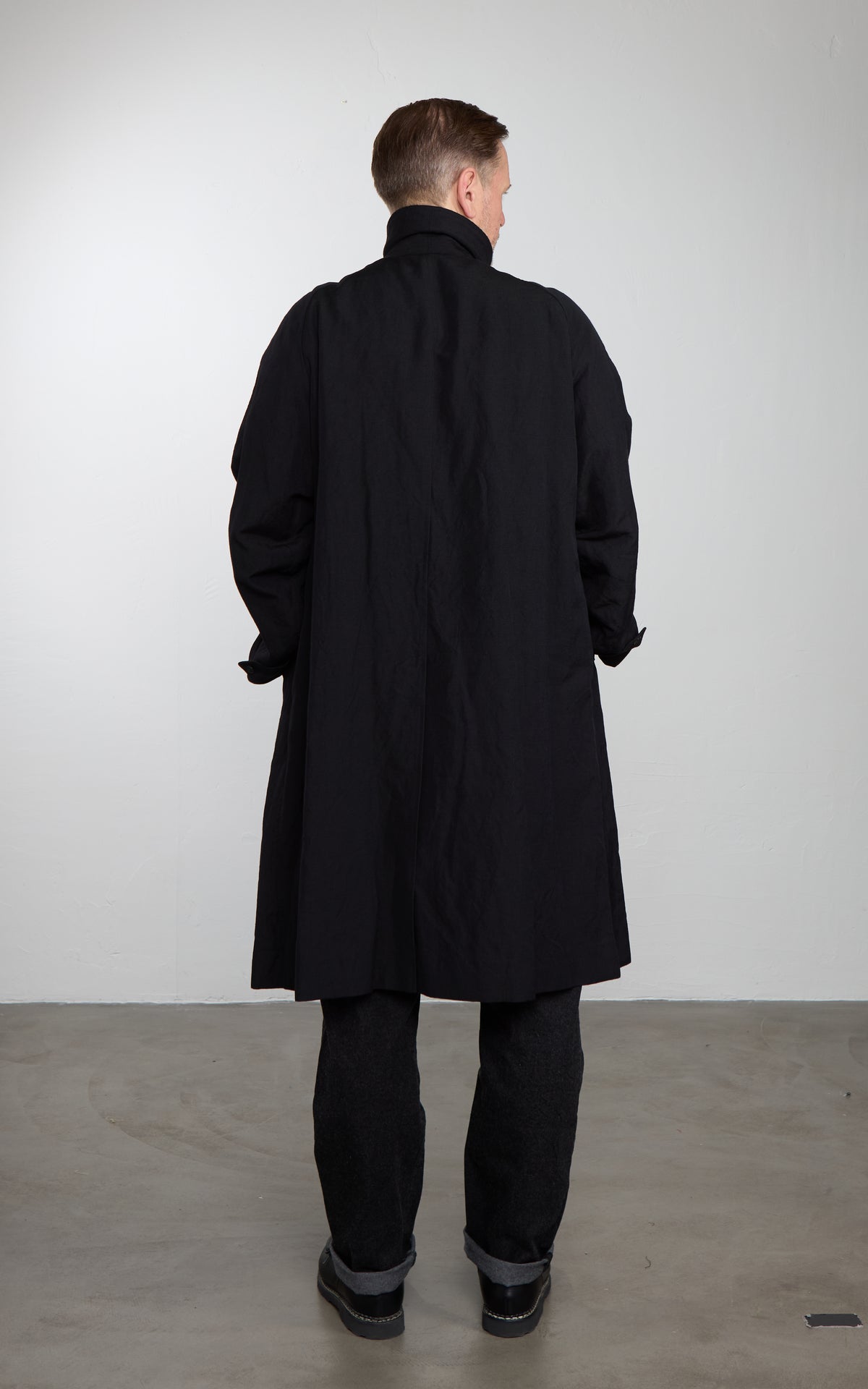 Kaptain Sunshine Cashmere Linen Walker Coat Black