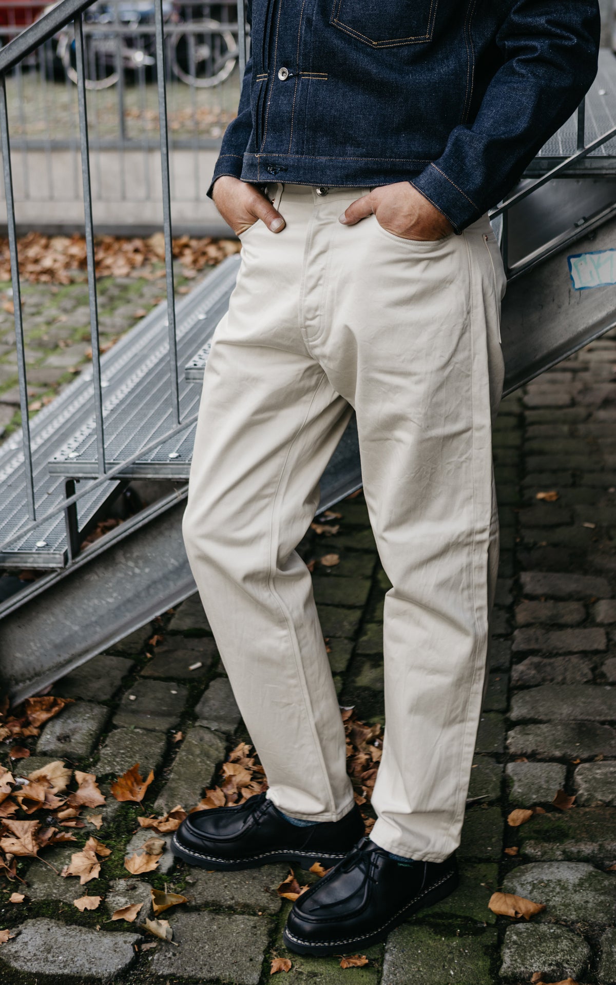Lawford Lot.261 Satin-Fünf-Taschen-Hose Elfenbein