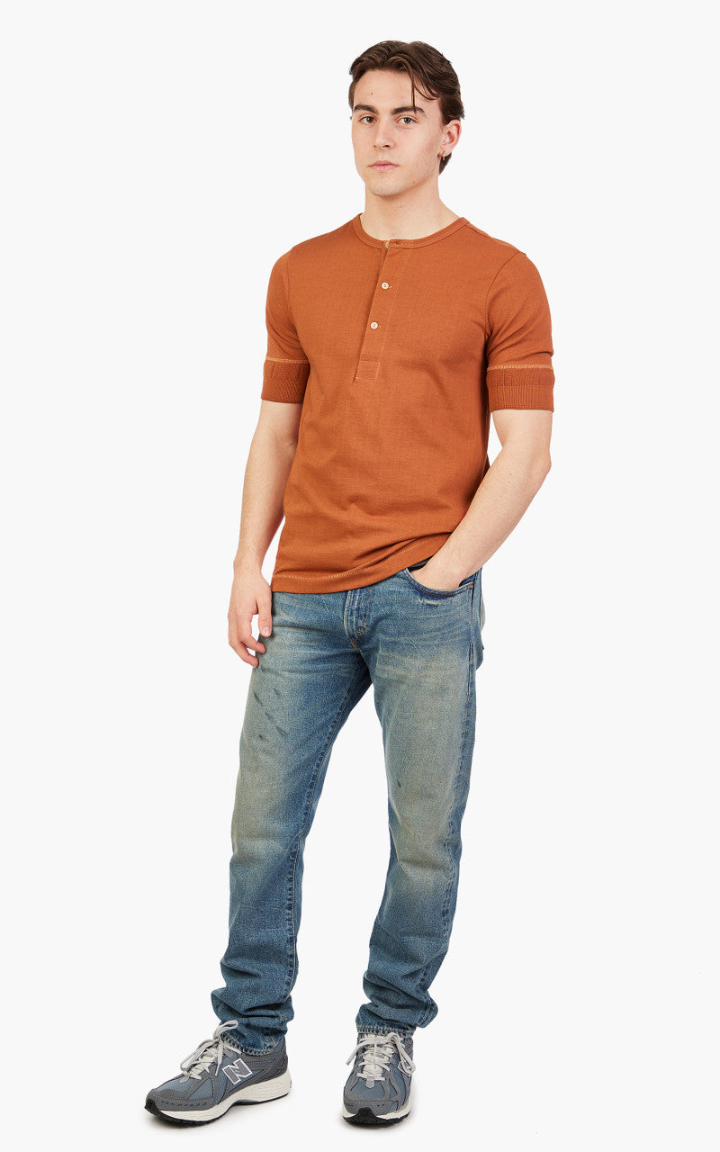 Merz b. Schwanen 207 Henley Sierra