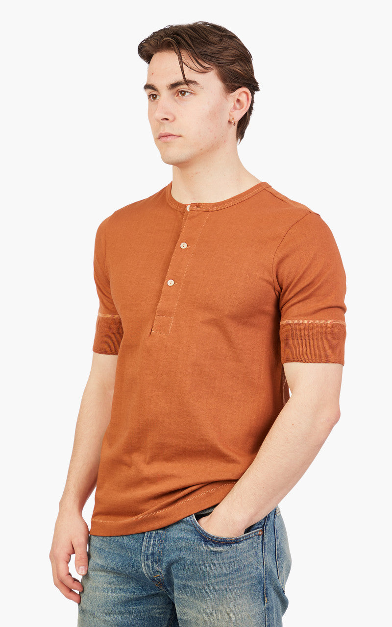 Merz b. Schwanen 207 Henley Sierra