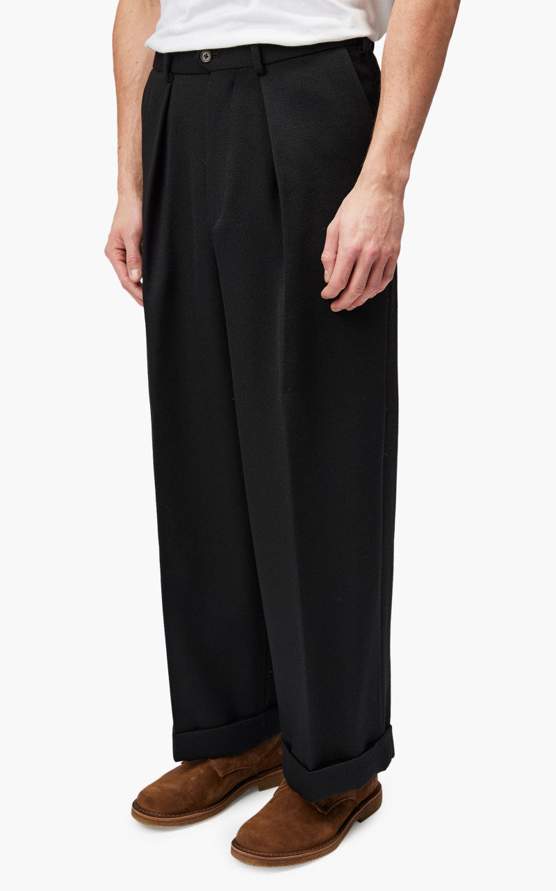 Markaware Pleated Wide Trousers Black