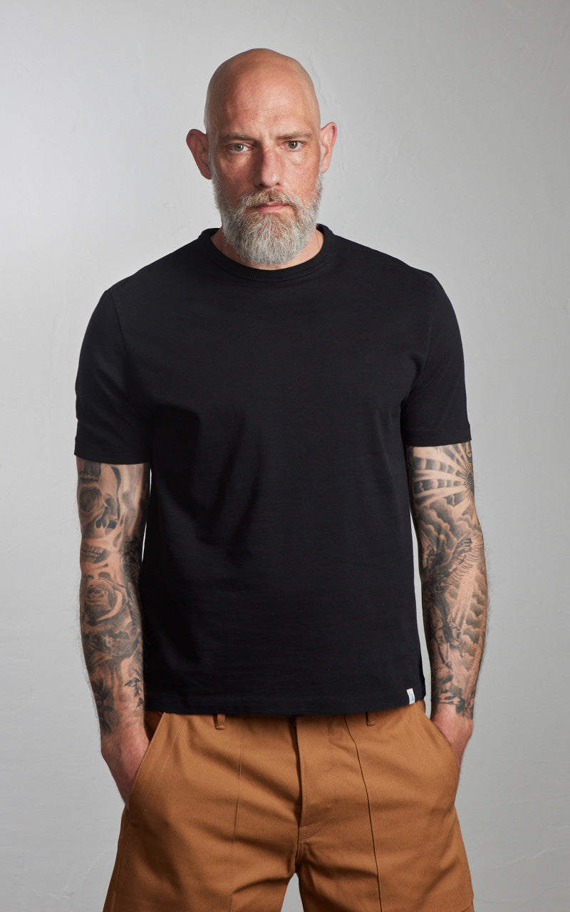 Merz b. Schwanen TEE02 Tee Deep Black
