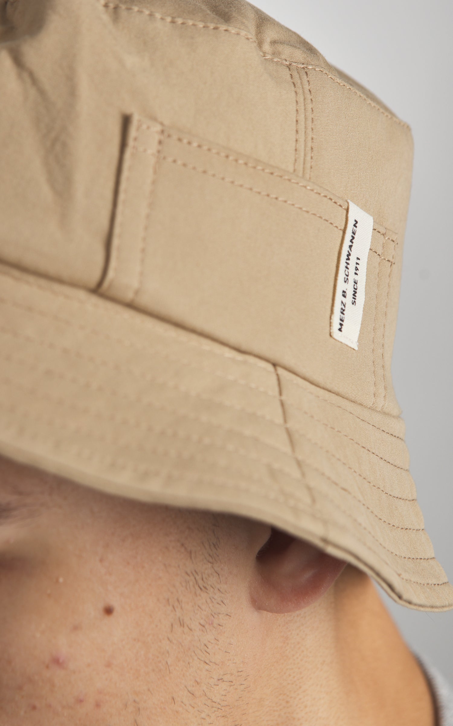 Merz b. Schwanen BH03 Cotton Poplin Bucket Hat Khaki