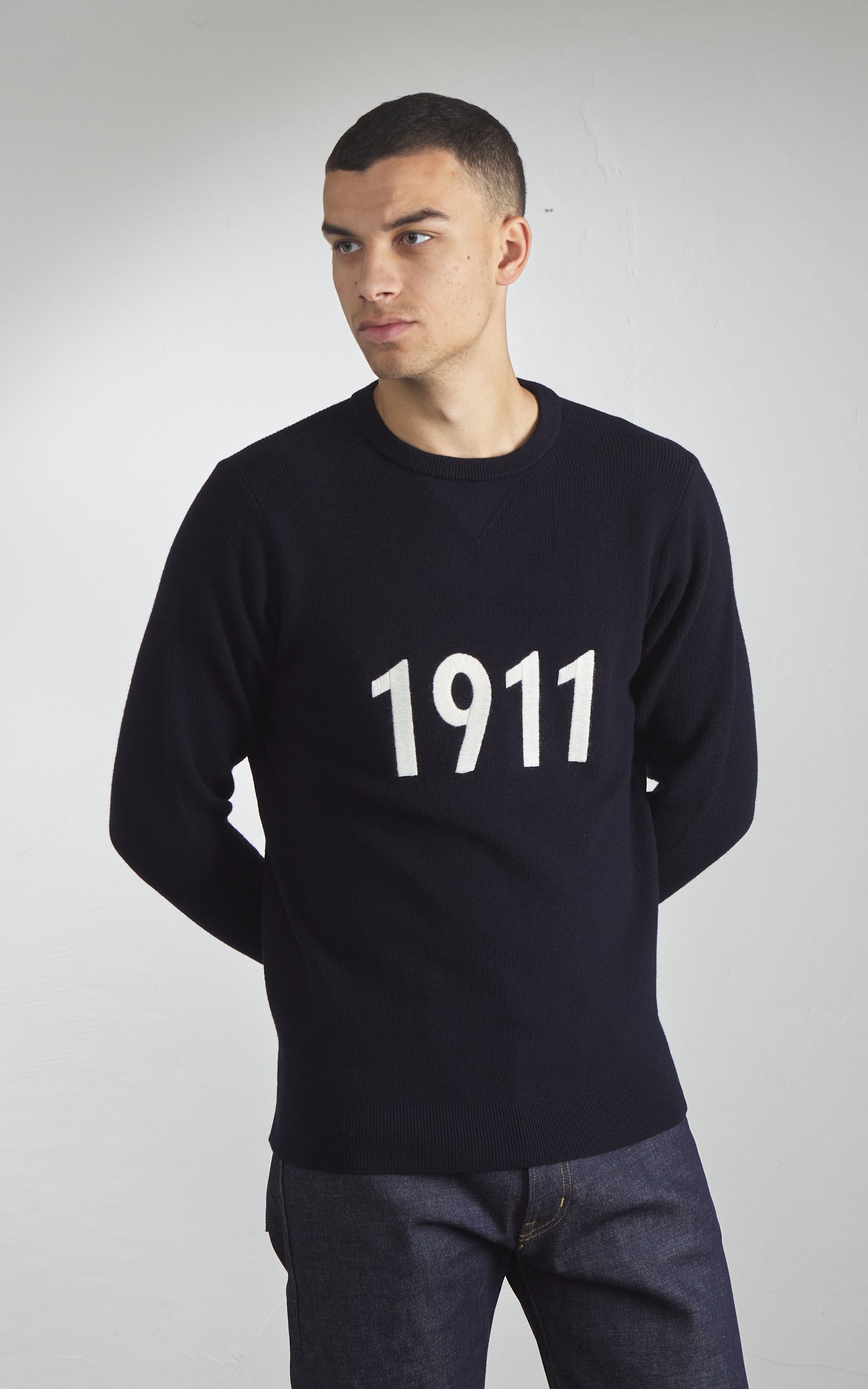 Merz b. Schwanen MWCC03 Classic Crew Merino Wool Pullover Dark Navy