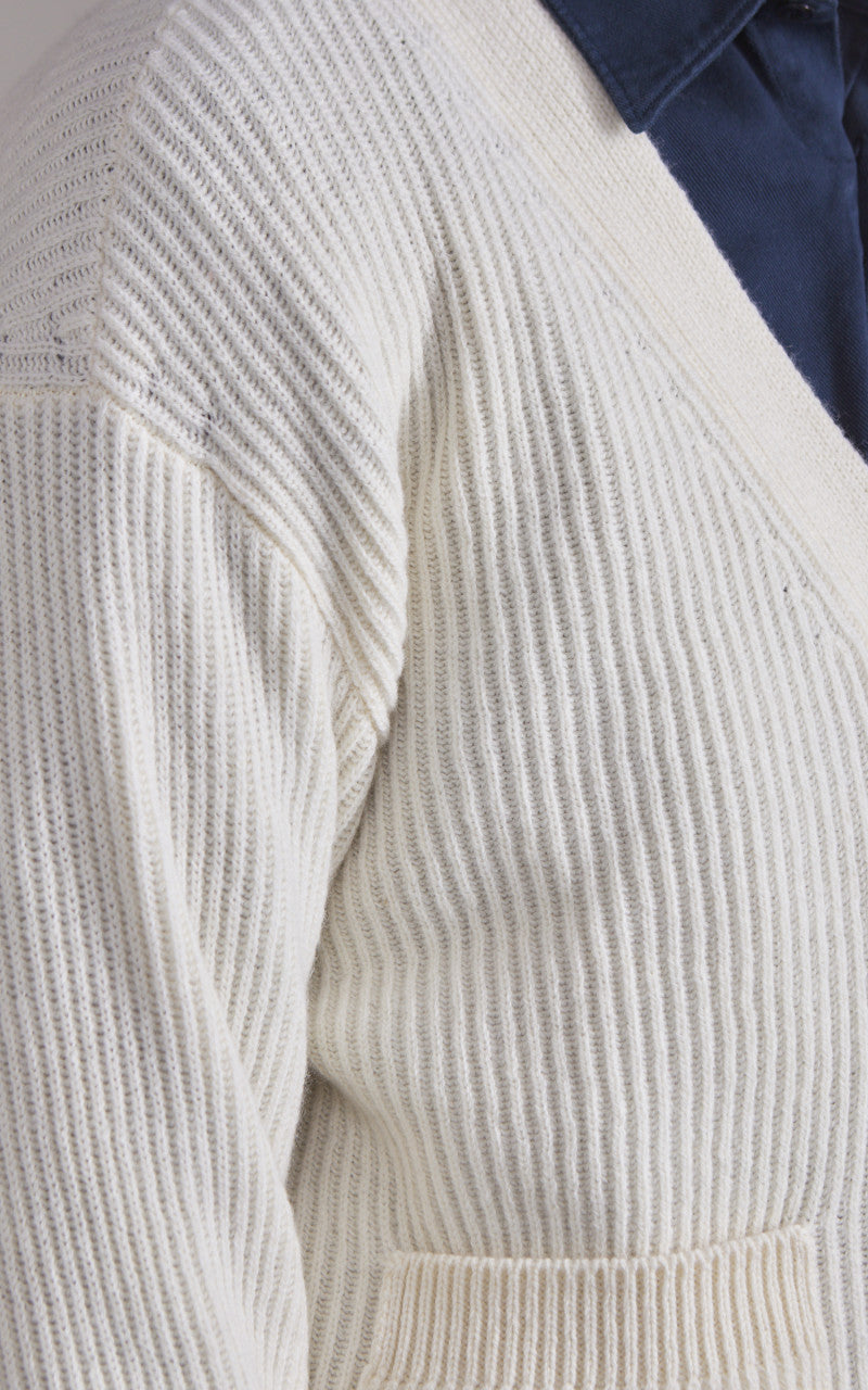 Merz b. Schwanen LOCG02 Merino Wool-Cashmere Cardigan Nature