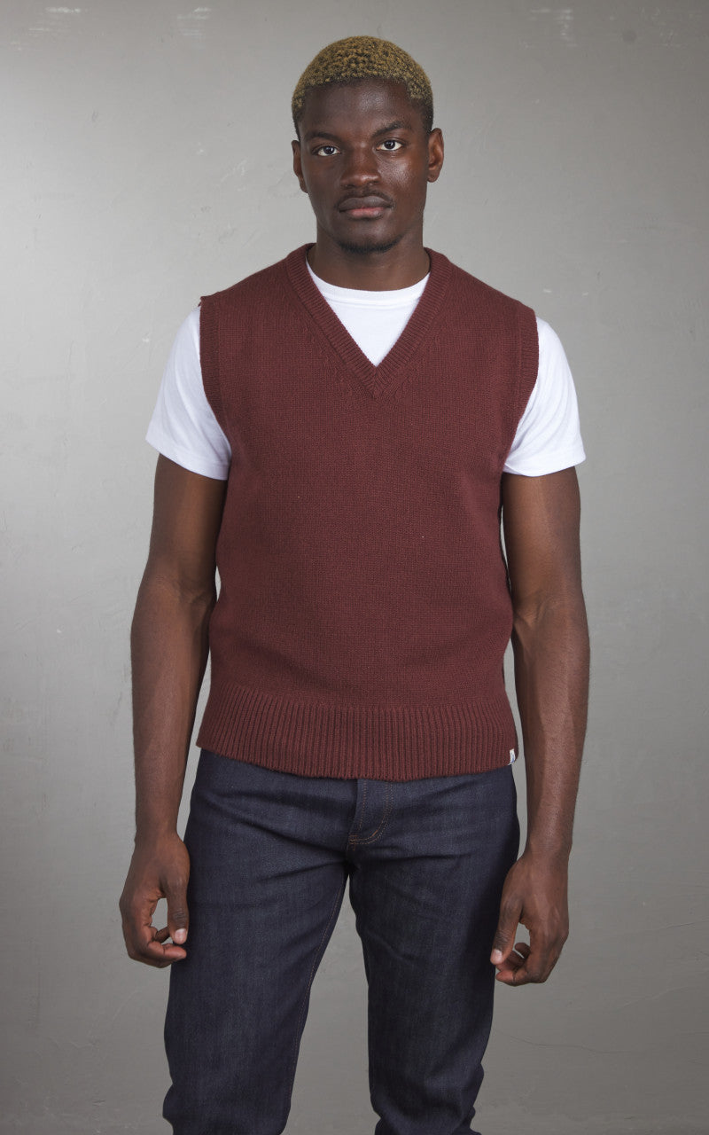 Merz b. Schwanen LOVE03 Merino Cashmere Vest Bark Brown