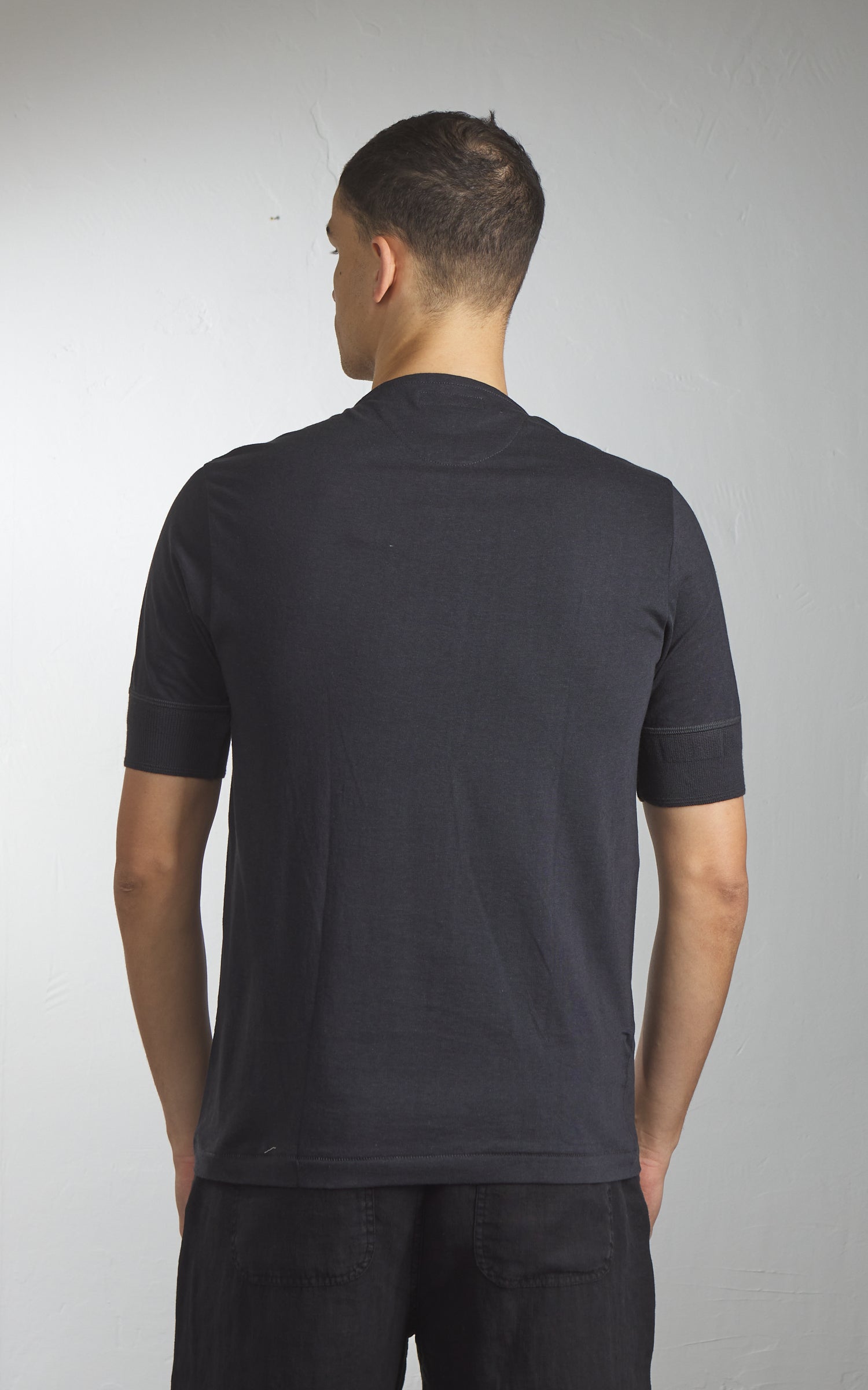 Merz b. Schwanen 103 Loopwheeled Henley Charcoal