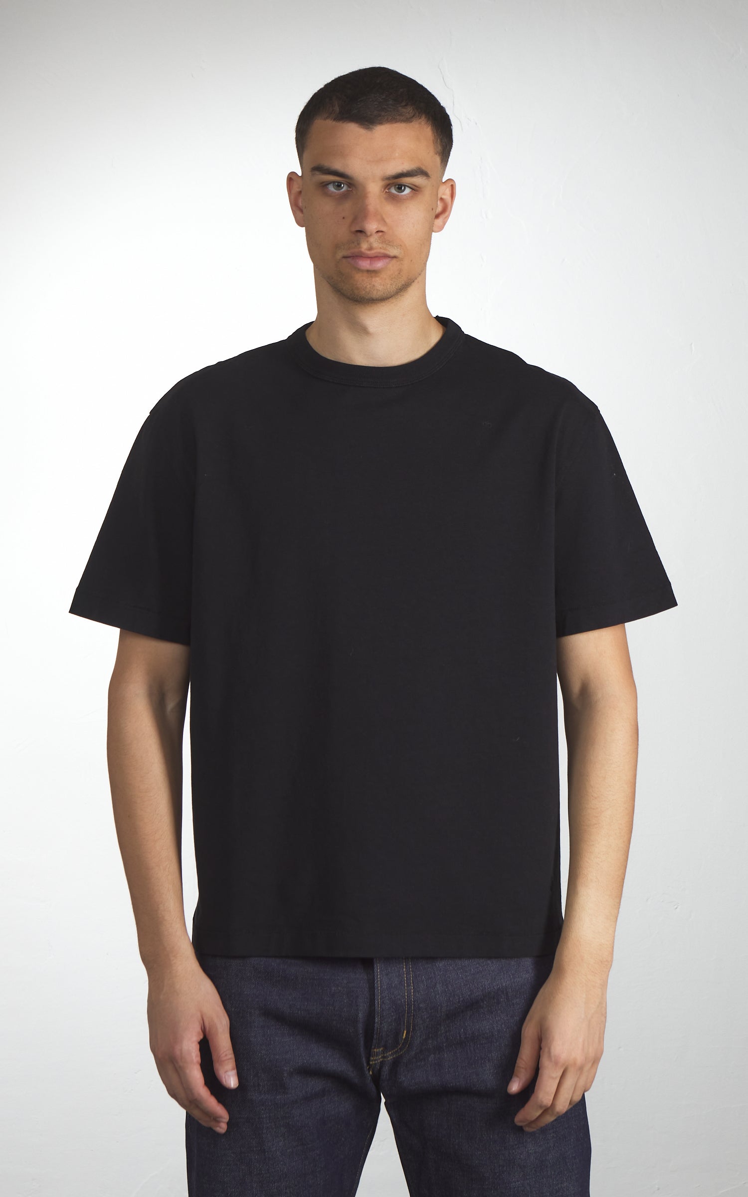 Merz b. Schwanen GHP01 Boxy Oversized T-Shirt Deep Black