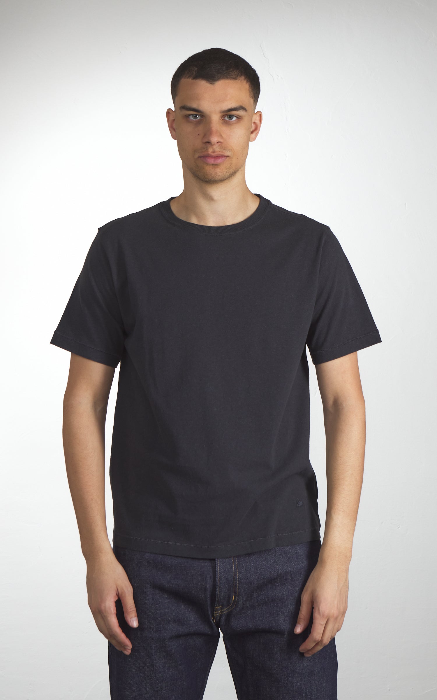 Merz b. Schwanen HPT01 T-Shirt Charcoal
