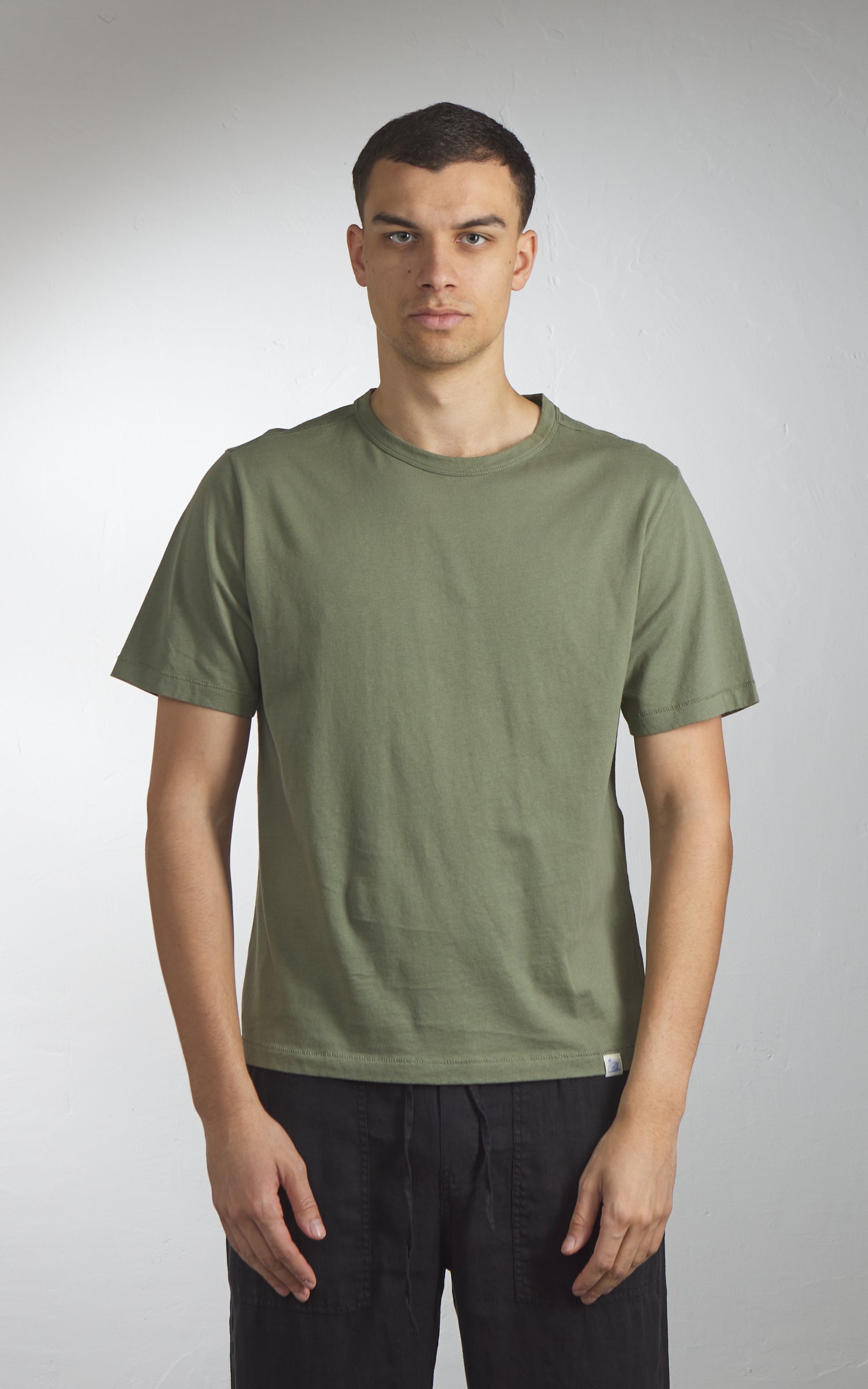 Merz b. Schwanen PIMATEE01 Tee Light Army