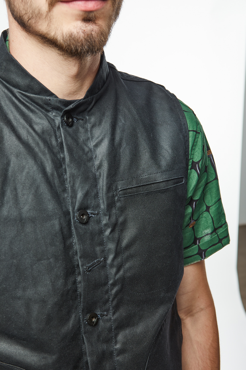 Rogue Territory Supply Vest Waxed Canvas Ridgeline Black