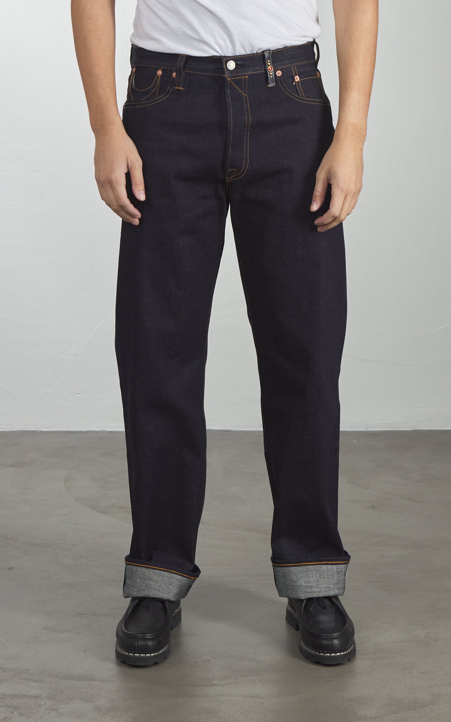 NBDN x CARNIVORES SOUL x SYH LEATHER GOODS The Blue Legends 03