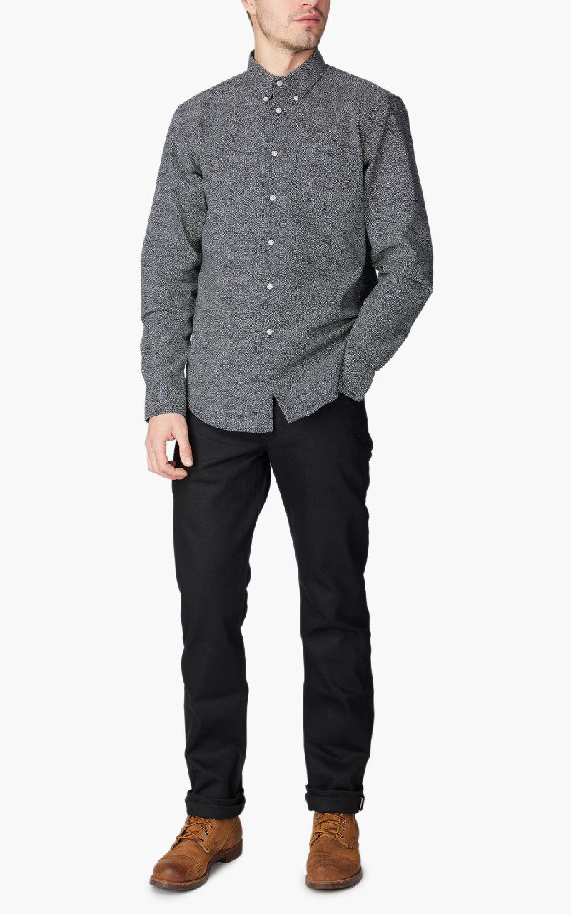 Naked & Famous Denim Weird Guy Solid Black Selvedge Black 13oz