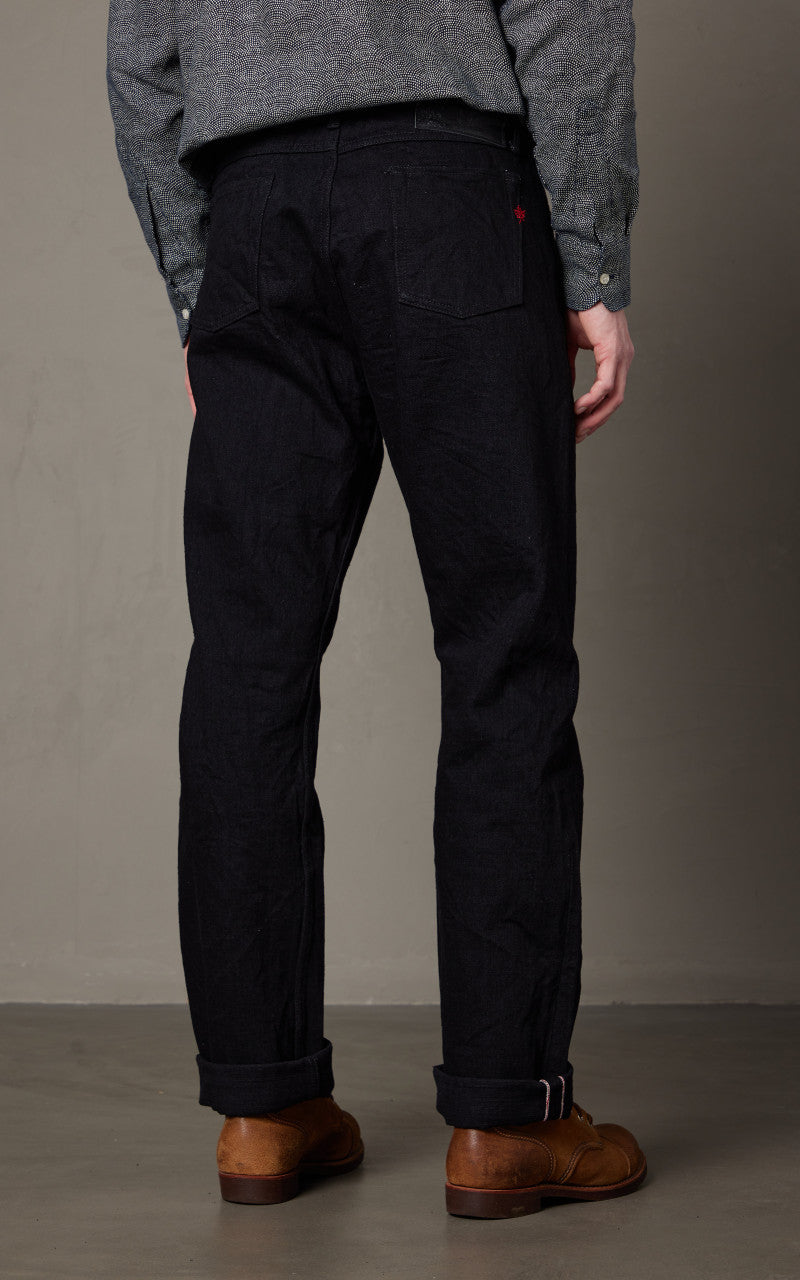 Naked & Famous Denim Weird Guy MIJ13 Okayama Spirit Kuro 16oz