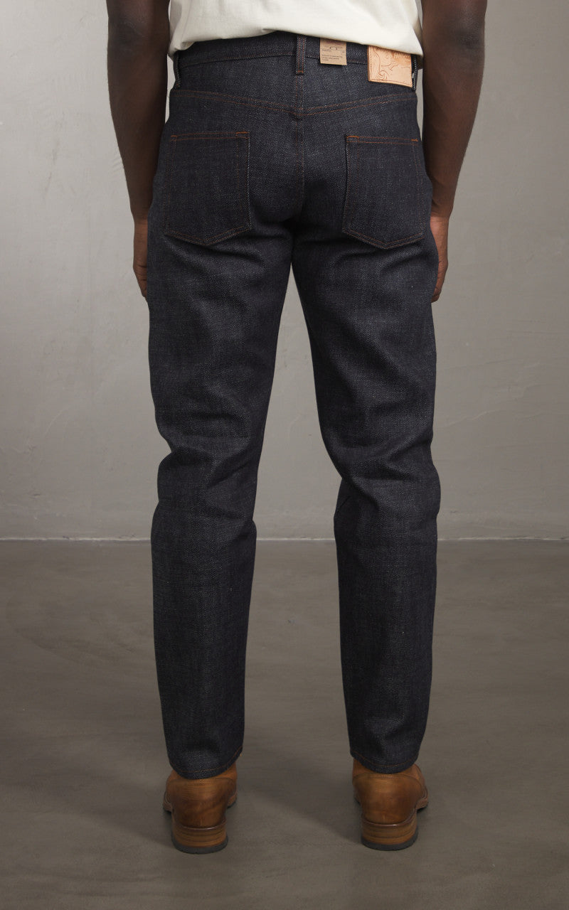 Naked & Famous Denim Easy Guy Elephant 13 Red Core 21oz
