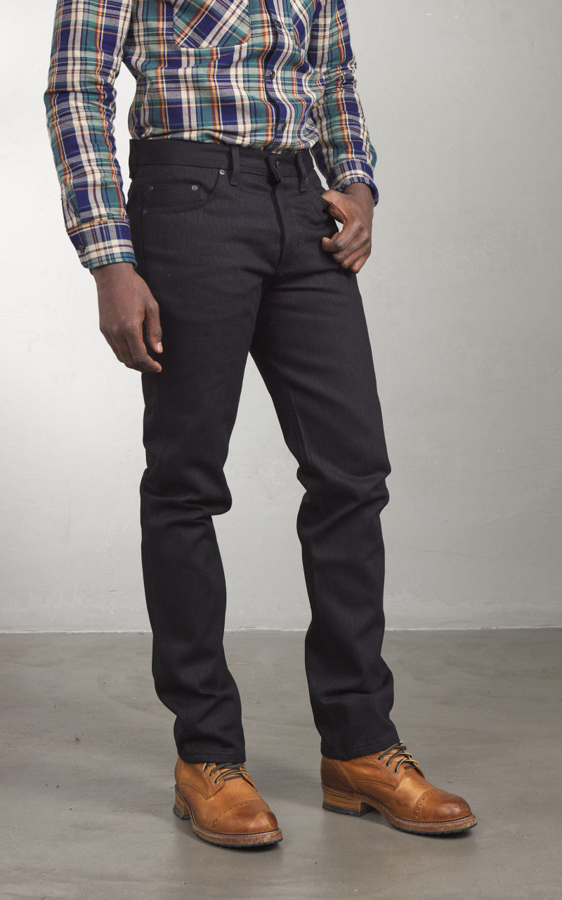 Naked & Famous Denim Weird Guy Shinigami Selvedge Black 18oz