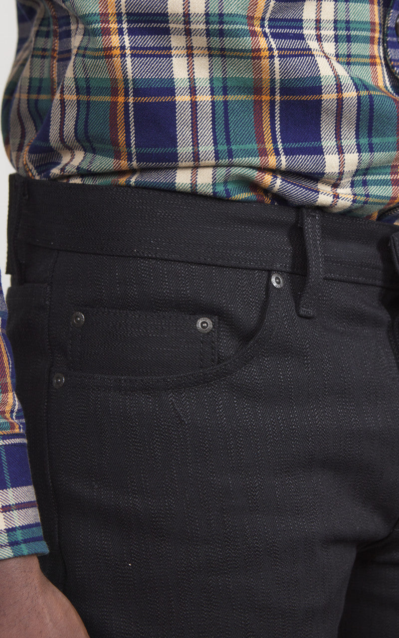 Naked & Famous Denim Weird Guy Shinigami Selvedge Black 18oz