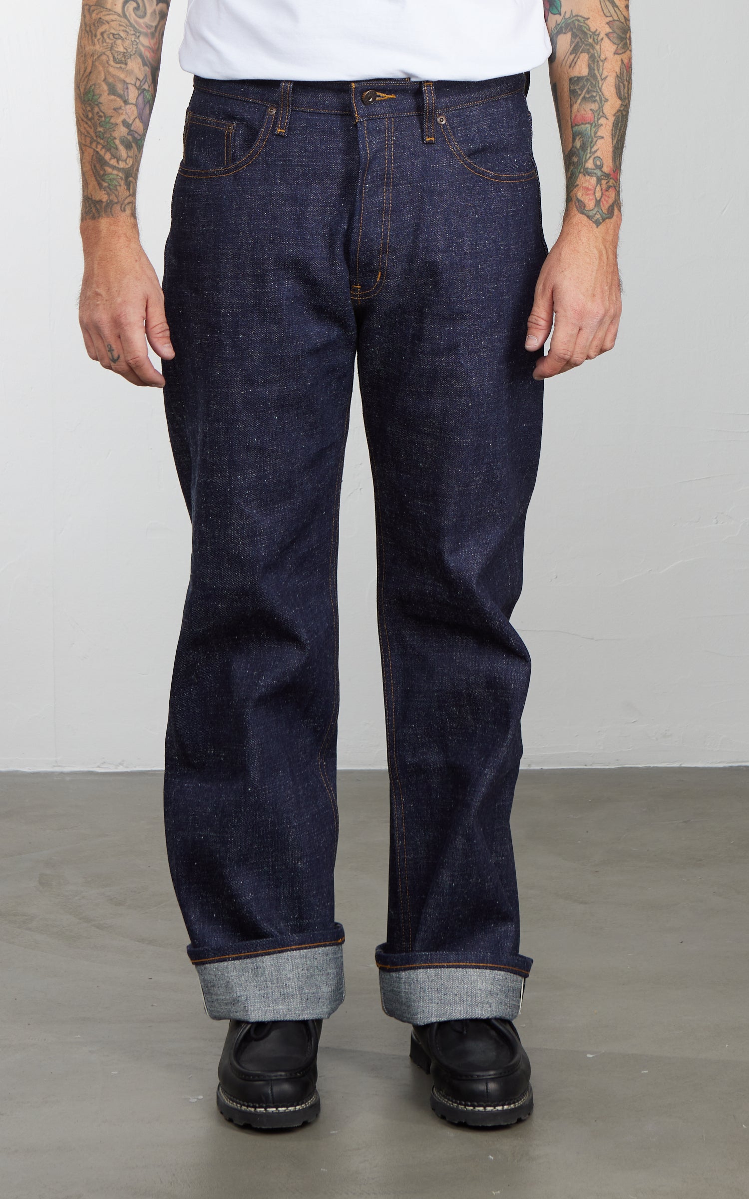 Naked & Famous Denim Strong Guy Brawler Selvedge 17oz