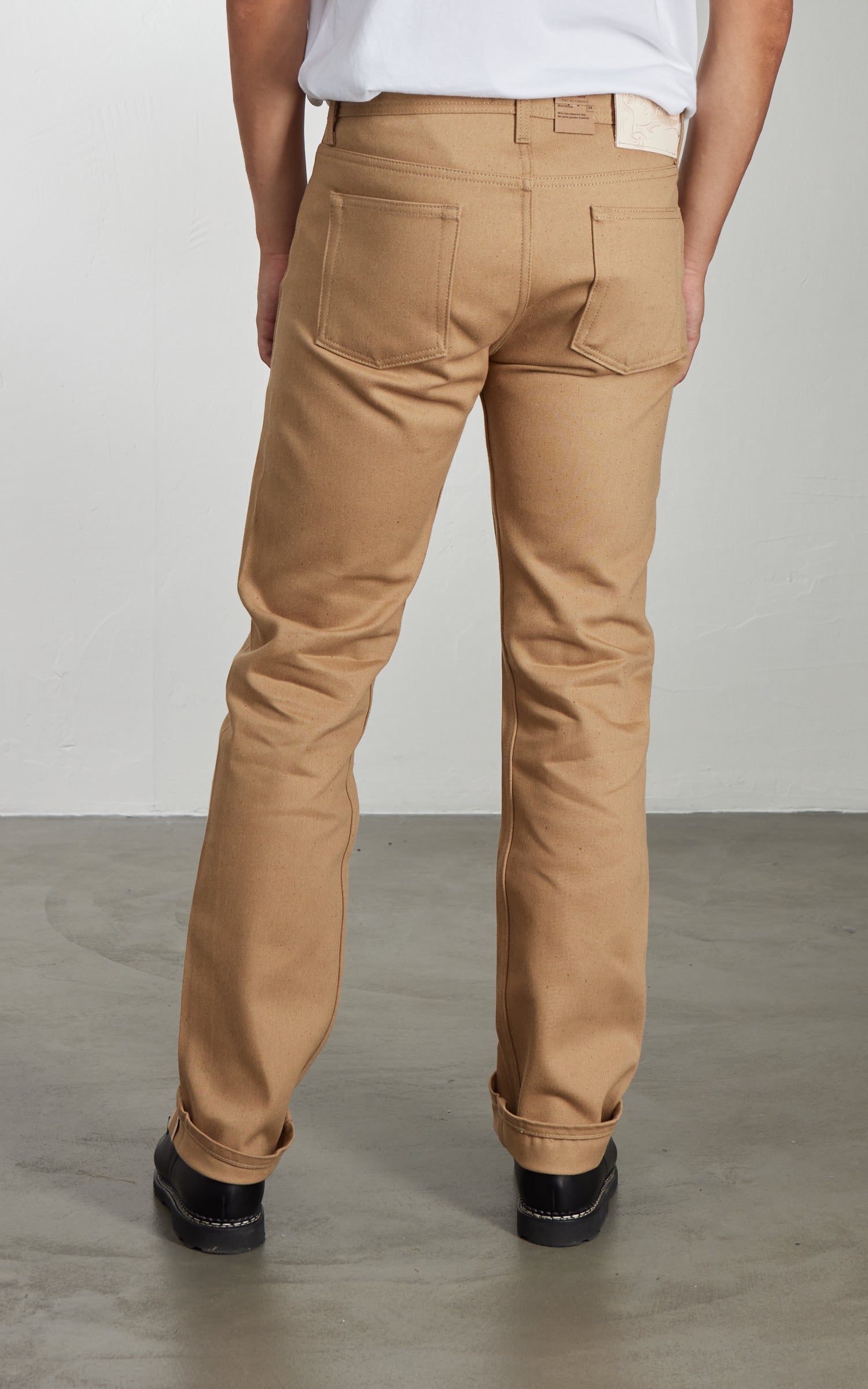 Naked & Famous Denim Weird Guy Brown Fox Selvedge Brown 13oz