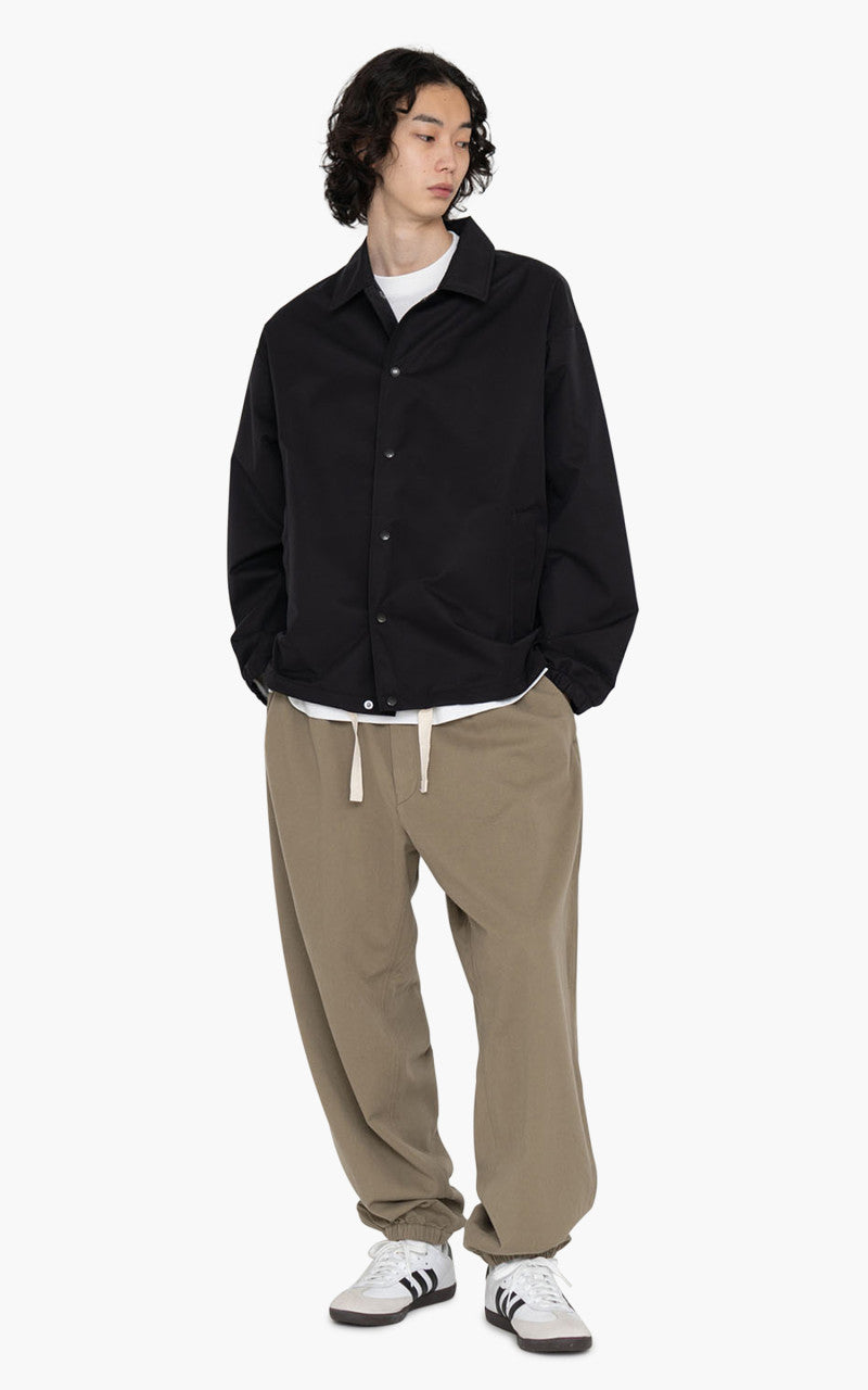 nanamica 2L GORE-TEX Coach Jacket 黒 2L Gore-Tex Coach Jacket in Black