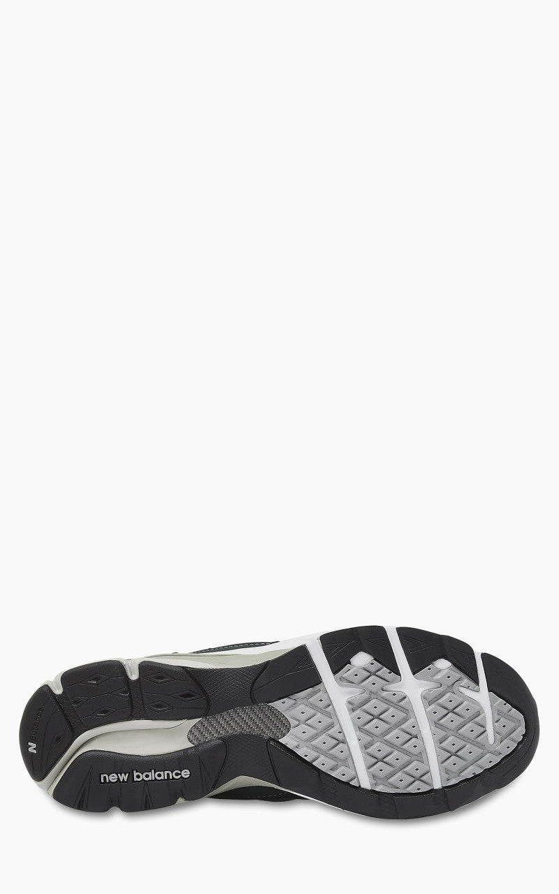 New Balance M920 GRN Green/Grey/White "Made in UK"