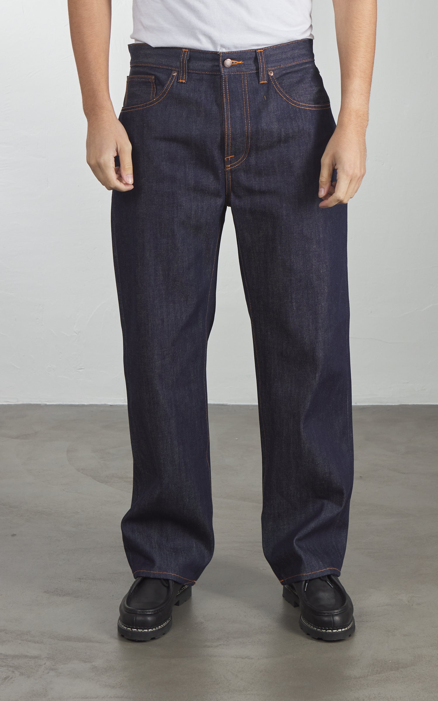 Nudie Jeans Tuff Tony Dry Sunburns