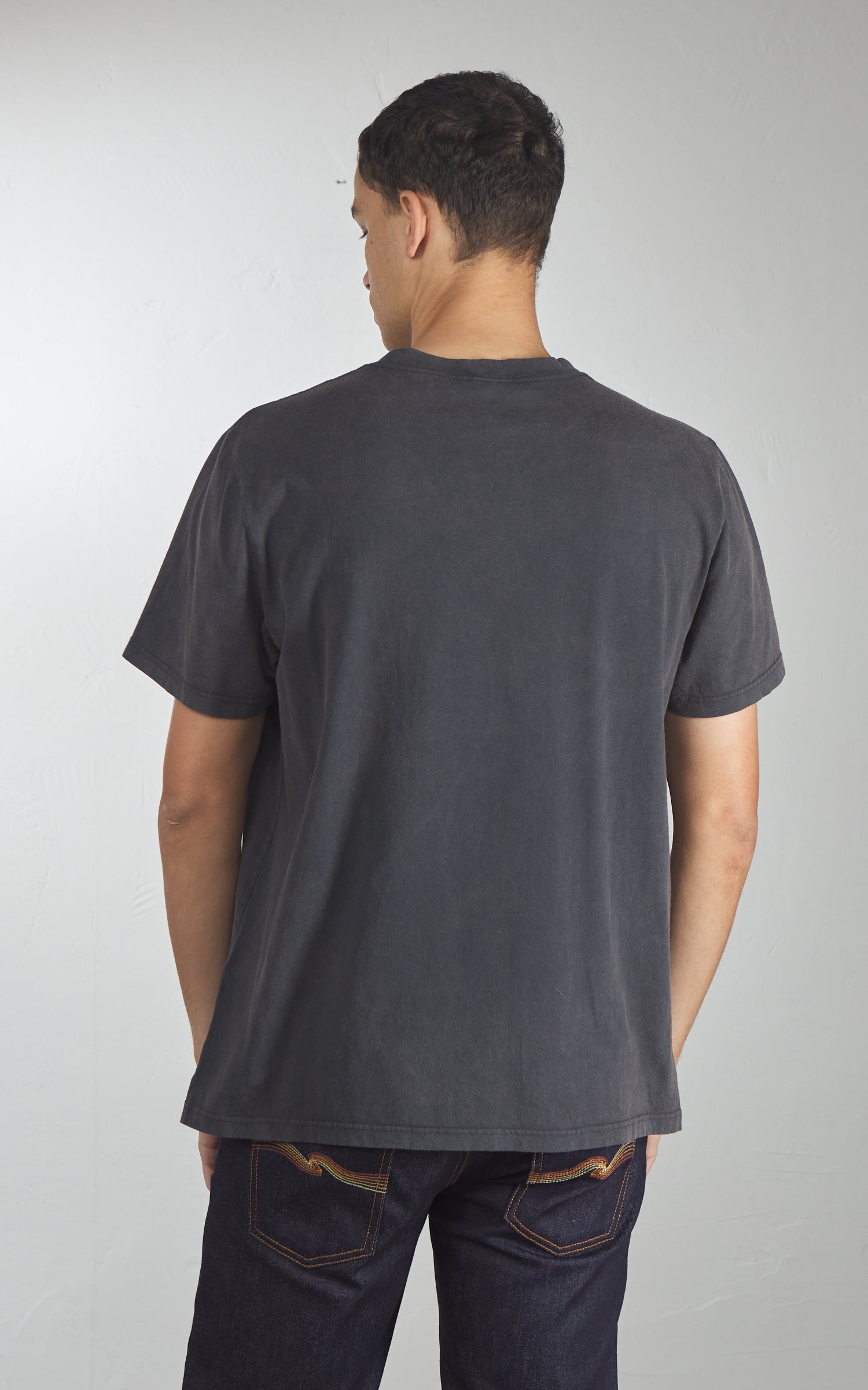 Nudie Jeans Roy Deep Tracks T-Shirt Antracite
